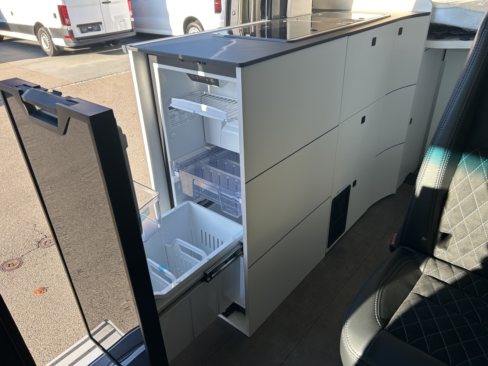 WESTFALIA James Cook 600D Premium mit Aufstelldach 2.0D 9G 4Matic-image-19