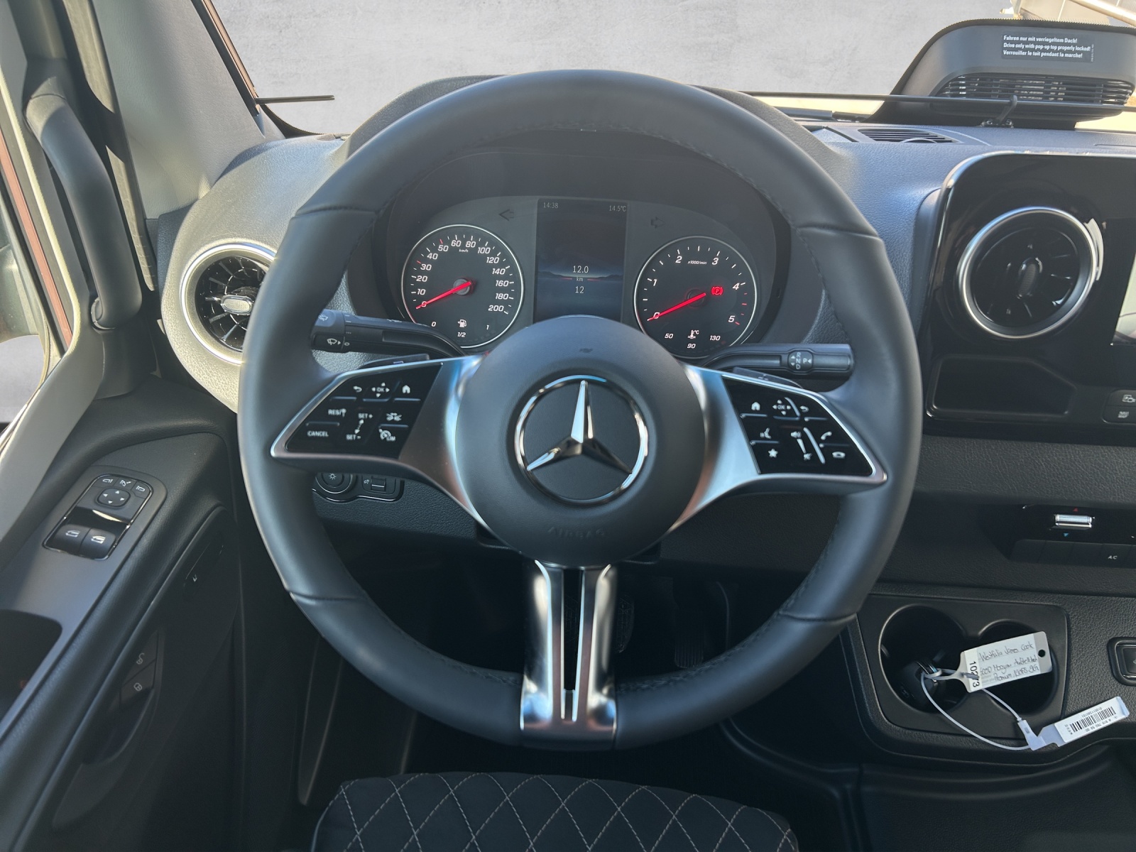 WESTFALIA James Cook 600D Premium mit Aufstelldach 2.0D 9G 4Matic-image-15