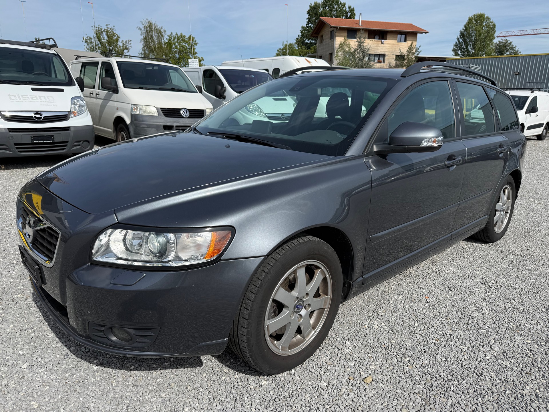 VOLVO V50 D3 Summum Geartronic-image-1
