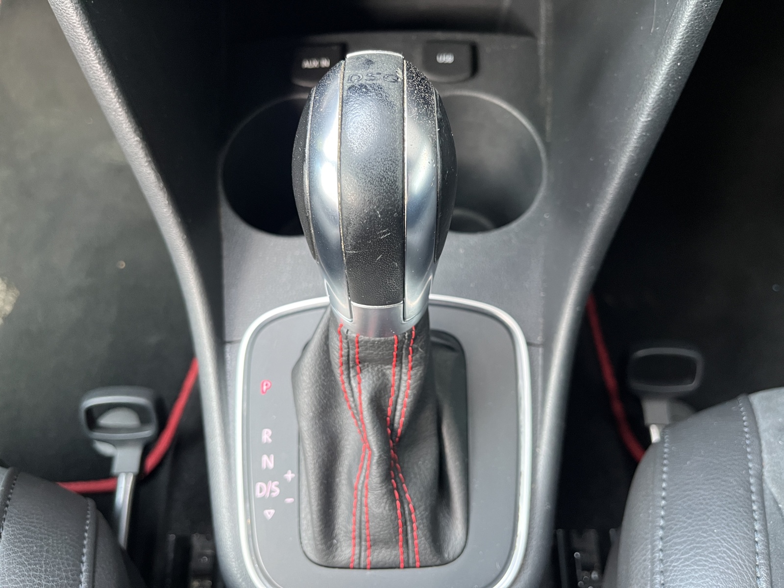 VW Polo 1.8 TSI GTI DSG-image-15