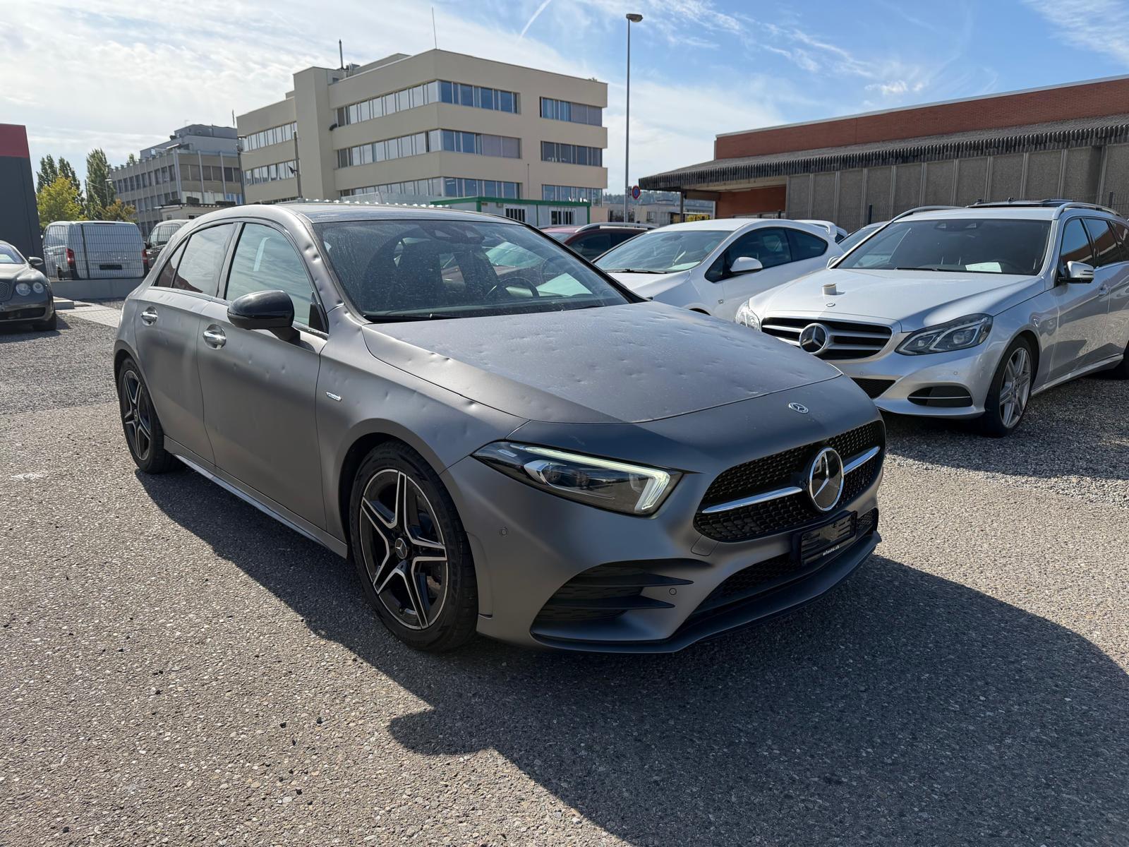 MERCEDES-BENZ A-Klasse W177 A 250 AMG Line 4m-image-2