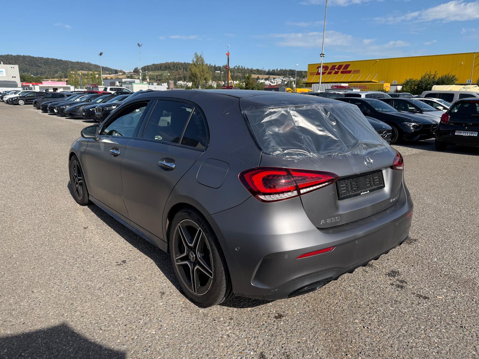 MERCEDES-BENZ A-Klasse W177 A 250 AMG Line 4m-image-5