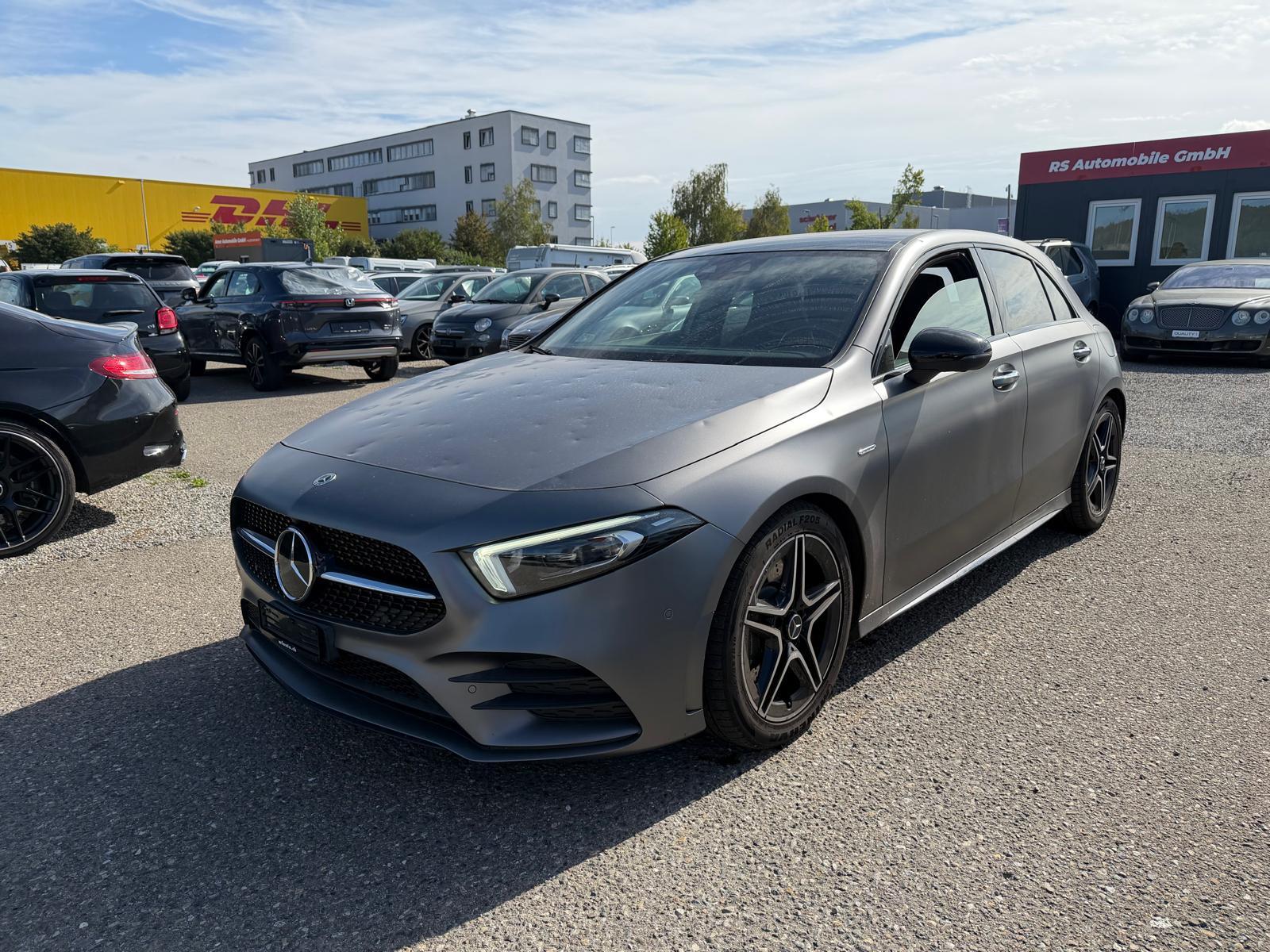 MERCEDES-BENZ A-Klasse W177 A 250 AMG Line 4m-image-0