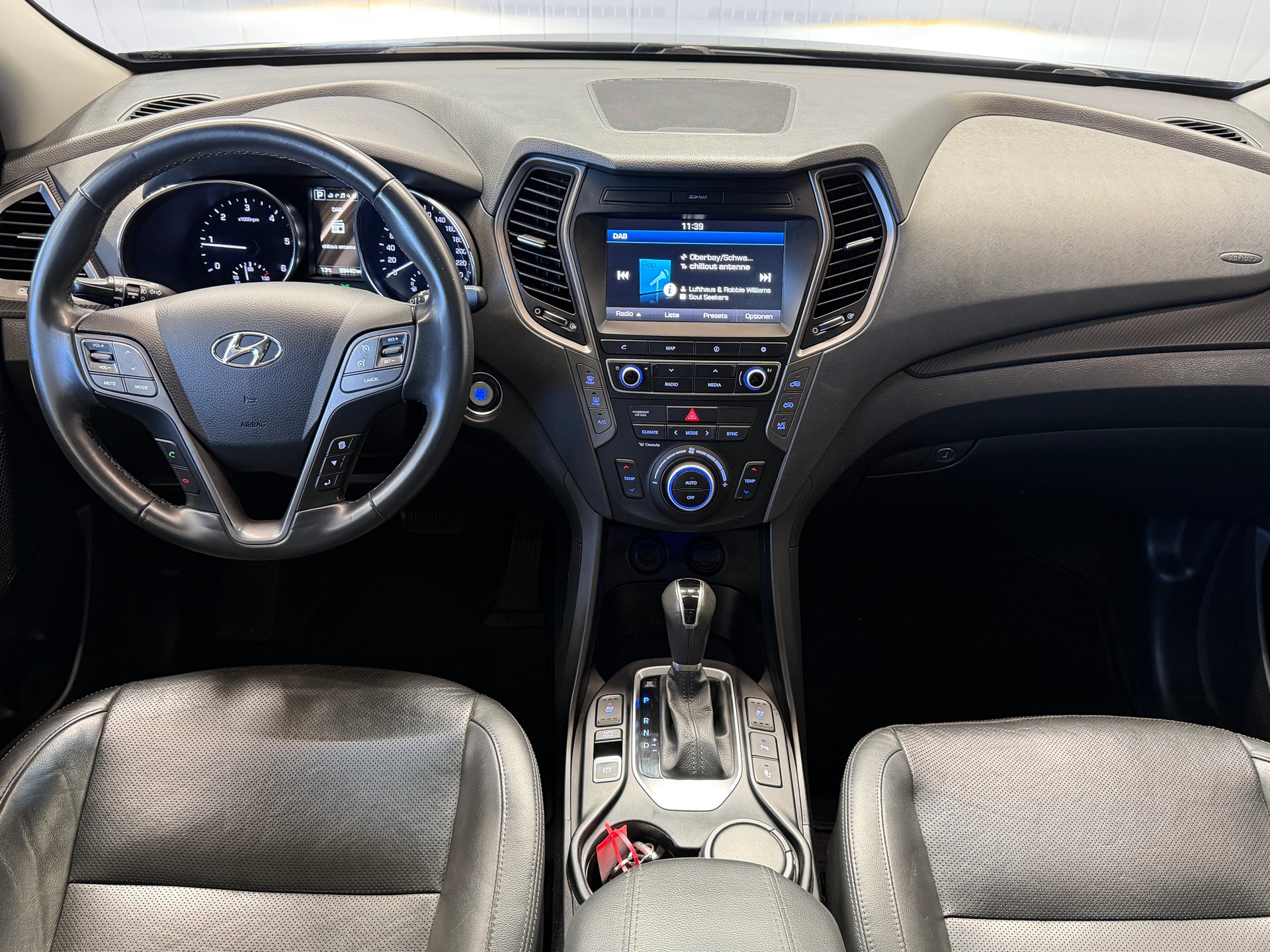 HYUNDAI Santa Fe 2.2 CRDI Vertex 4WD Automatic - frisch ab MFK und Service - 7 Plätzer-image-9