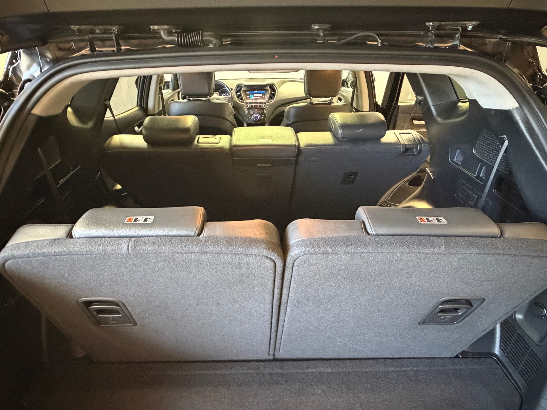 HYUNDAI Santa Fe 2.2 CRDI Vertex 4WD Automatic - frisch ab MFK und Service - 7 Plätzer-image-18
