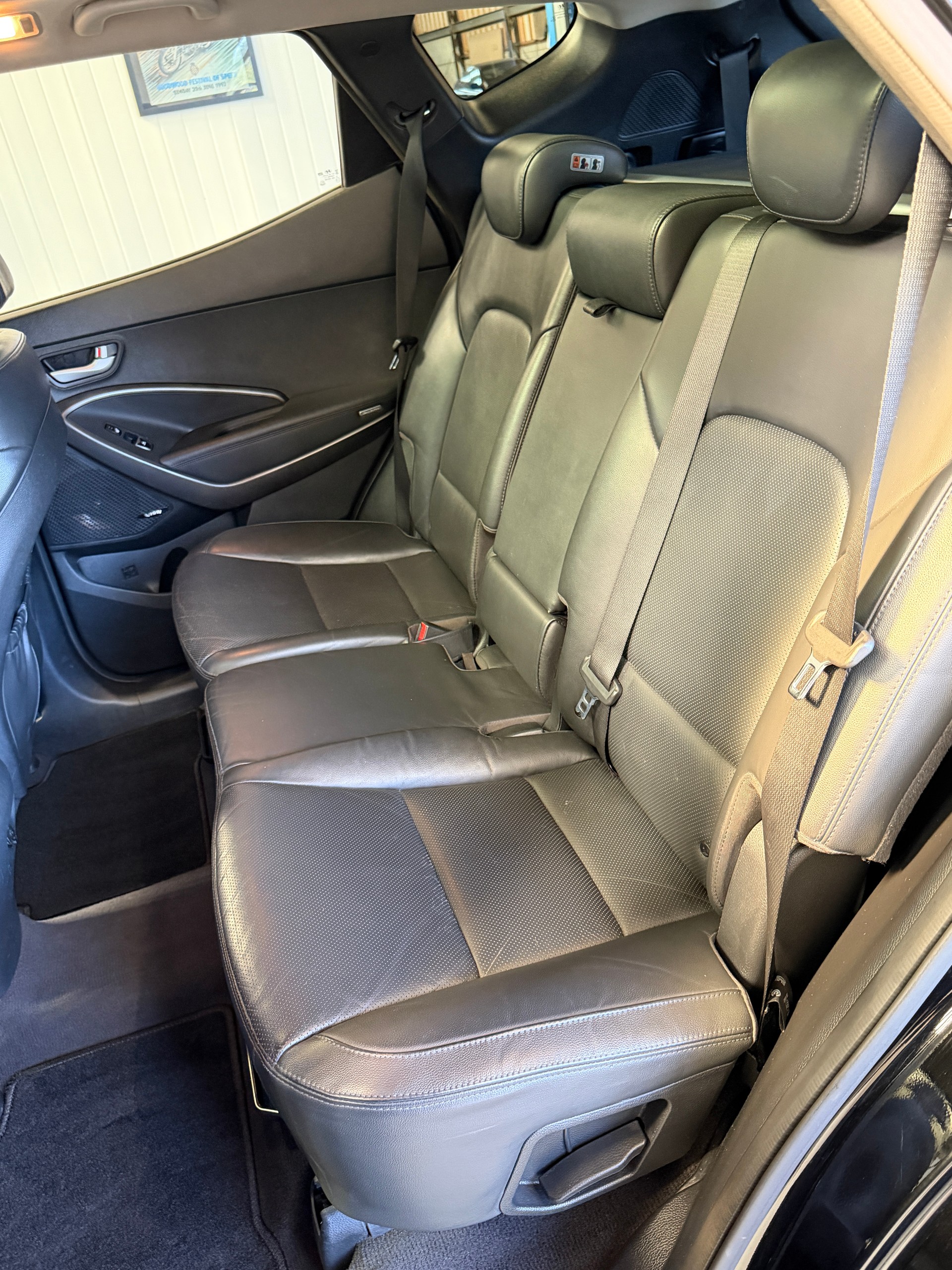 HYUNDAI Santa Fe 2.2 CRDI Vertex 4WD Automatic - frisch ab MFK und Service - 7 Plätzer-image-21