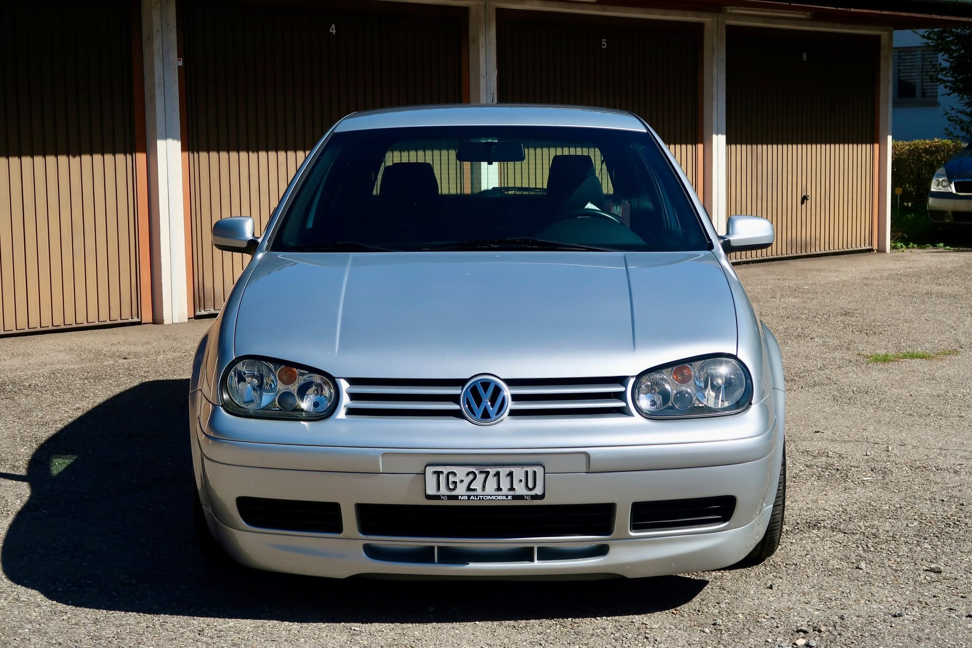 VW Golf 1.8 T GTI 25 Years-image-2