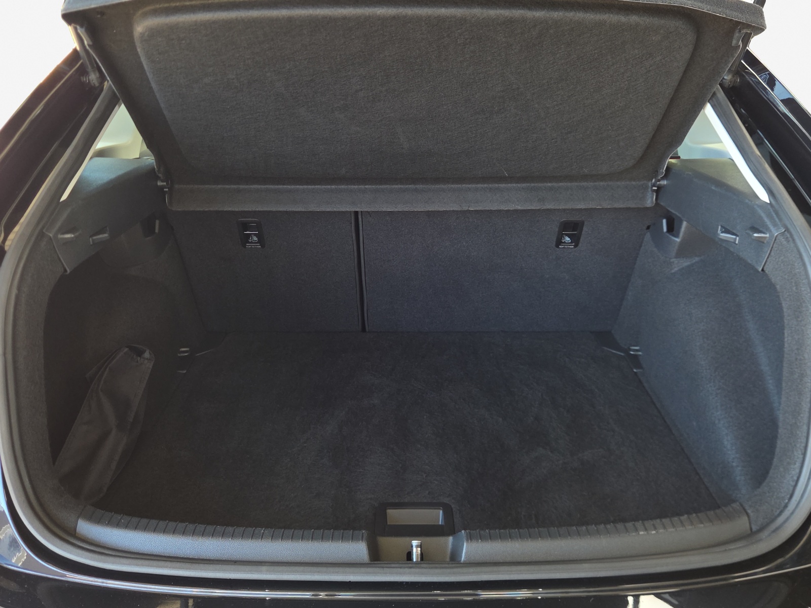 VW Taigo 1.0 TSI Life DSG-image-12