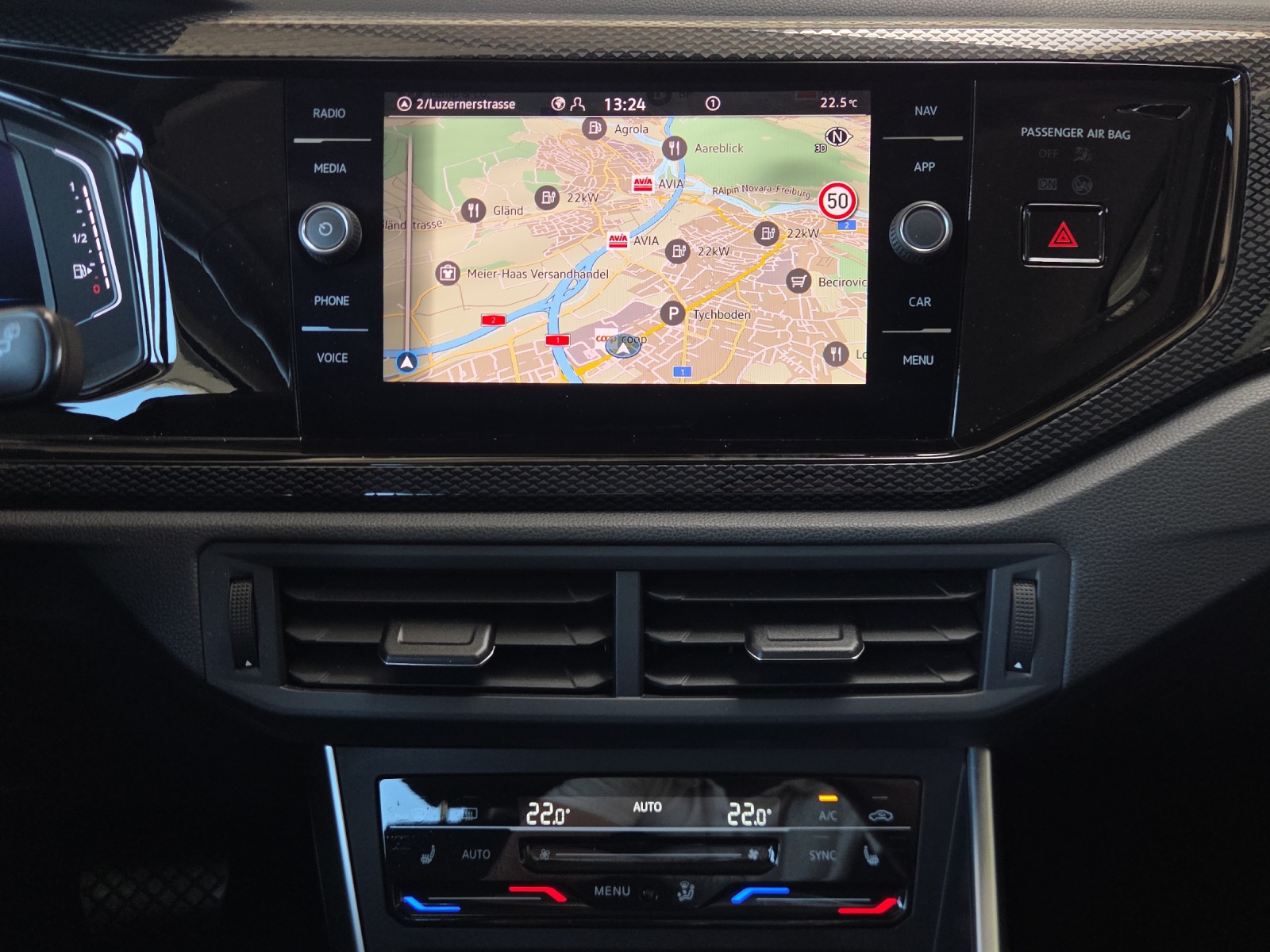 VW Taigo 1.0 TSI Life DSG-image-10