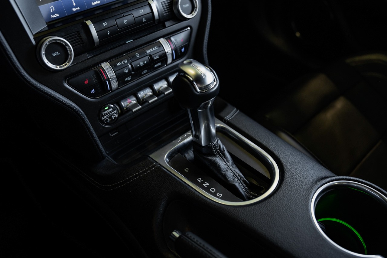 FORD Mustang Fastback 5.0 V8 GT 55 Automat-image-28
