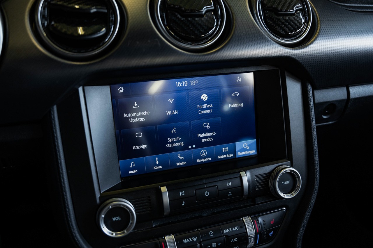 FORD Mustang Fastback 5.0 V8 GT 55 Automat-image-19