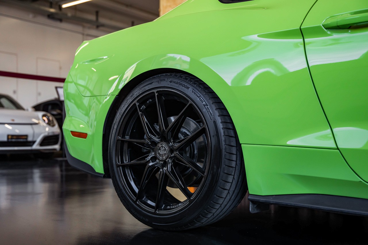 FORD Mustang Fastback 5.0 V8 GT 55 Automat-image-9