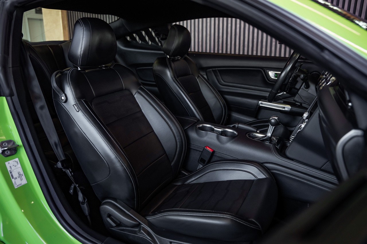 FORD Mustang Fastback 5.0 V8 GT 55 Automat-image-15