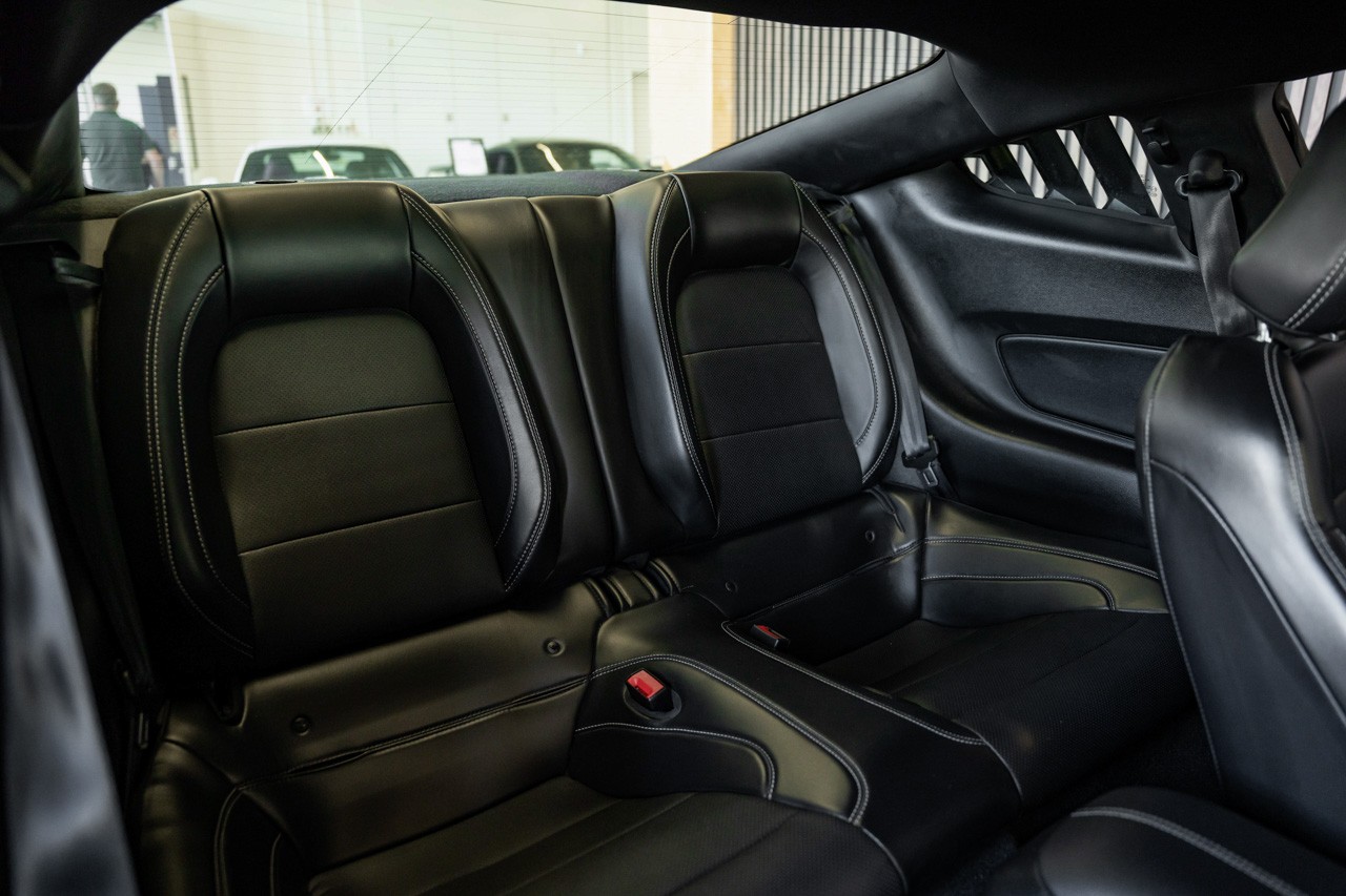 FORD Mustang Fastback 5.0 V8 GT 55 Automat-image-16