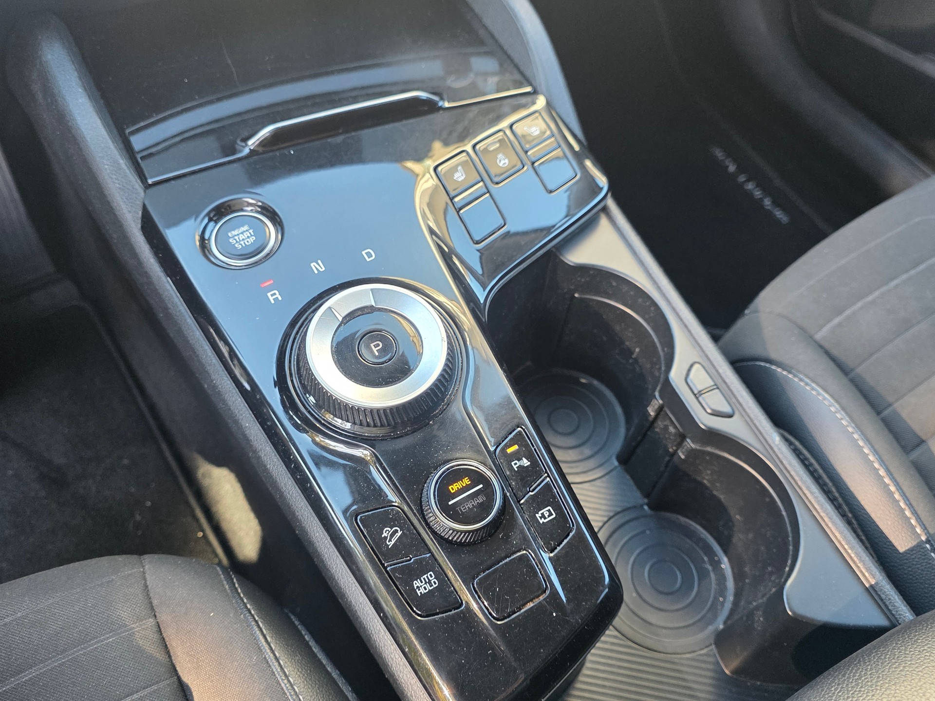 KIA Sportage 1.6T-GDi HEV Power Edition 4x4 A-image-13