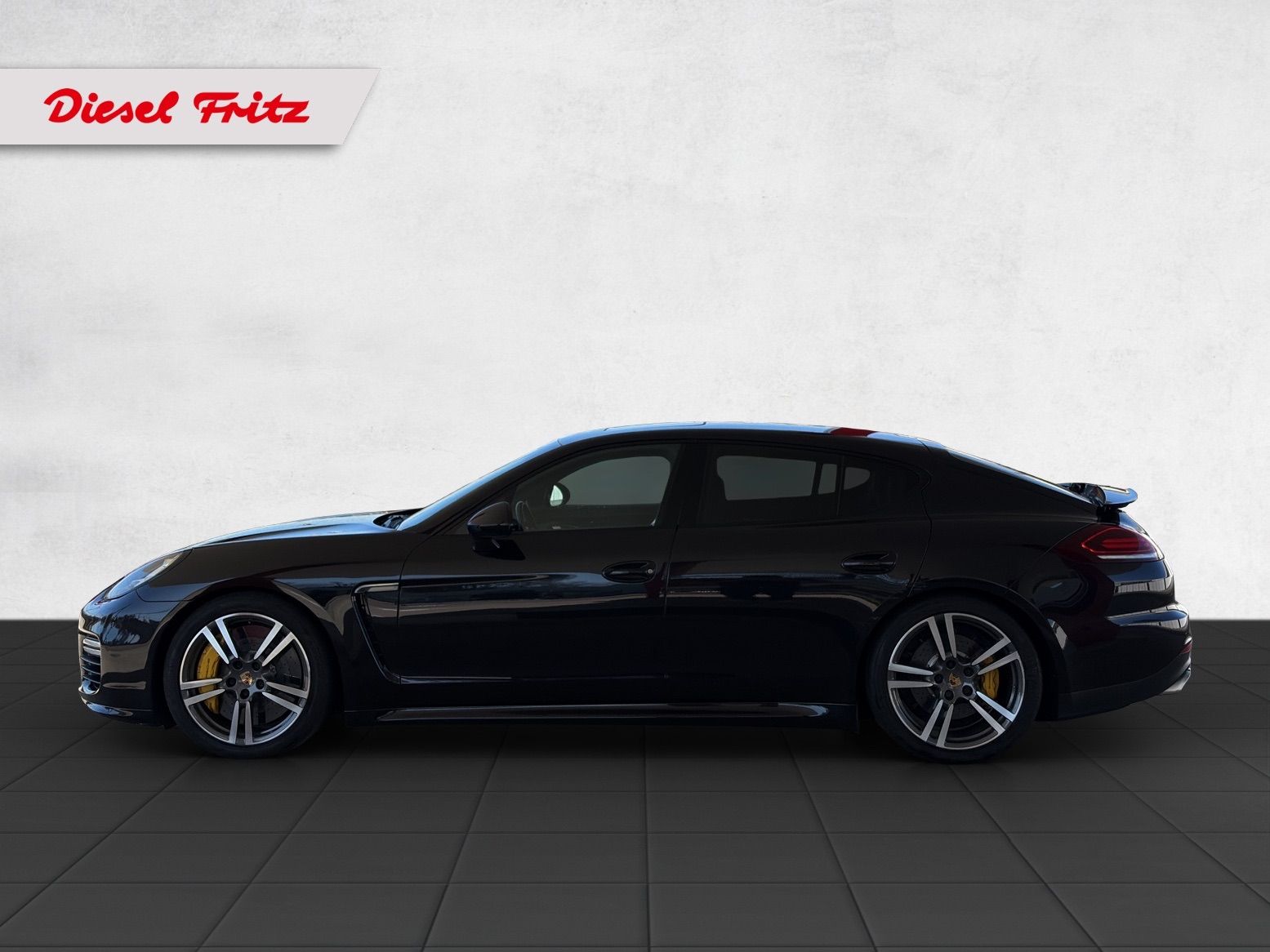 PORSCHE Panamera Turbo S 4.8 PDK-image-1