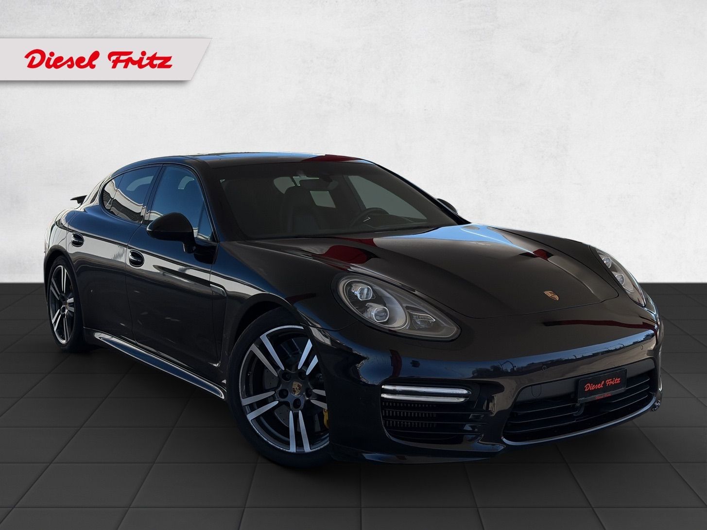 PORSCHE Panamera Turbo S 4.8 PDK-image-6