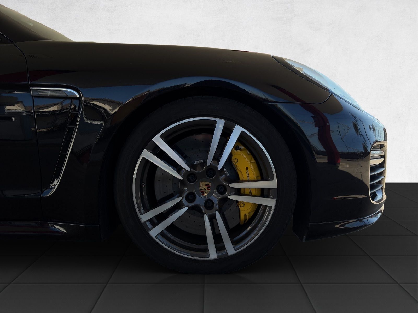PORSCHE Panamera Turbo S 4.8 PDK-image-22