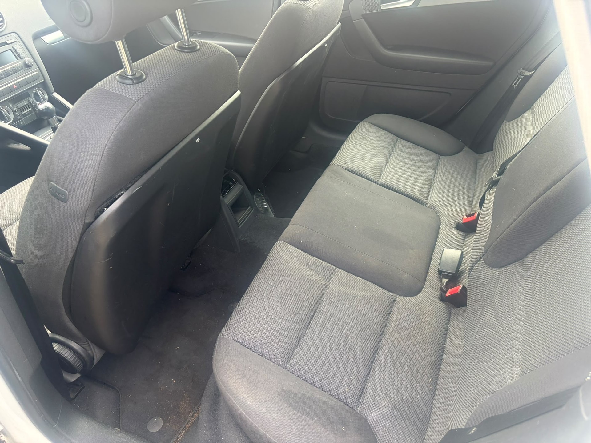 AUDI A3 Sportback 1.4 TFSI Ambition S-tronic-image-11