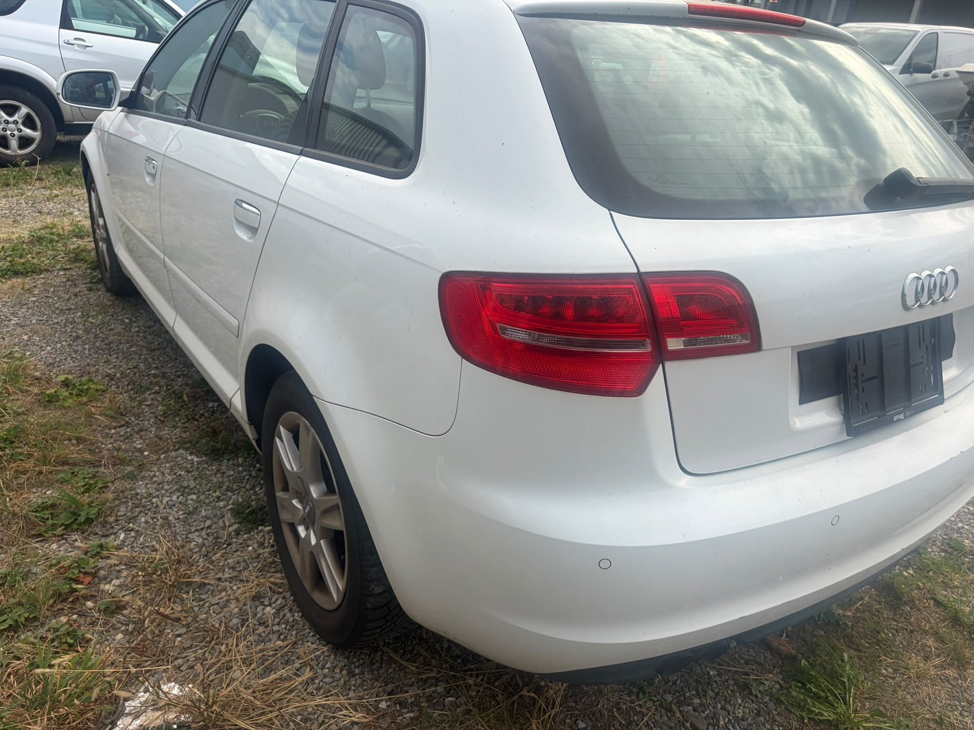 AUDI A3 Sportback 1.4 TFSI Ambition S-tronic-image-7