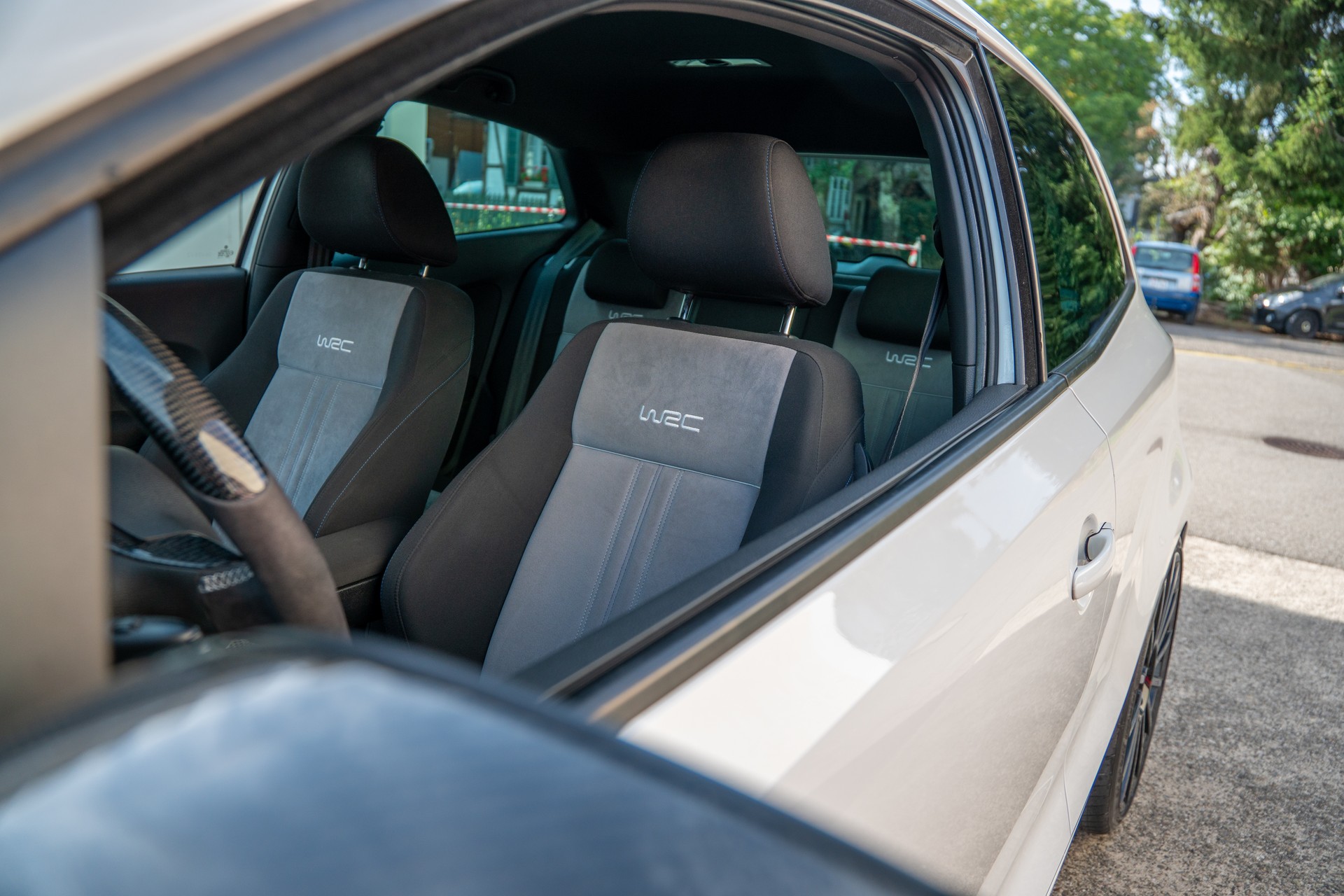 VW Polo 2.0 TSI R WRC-image-14