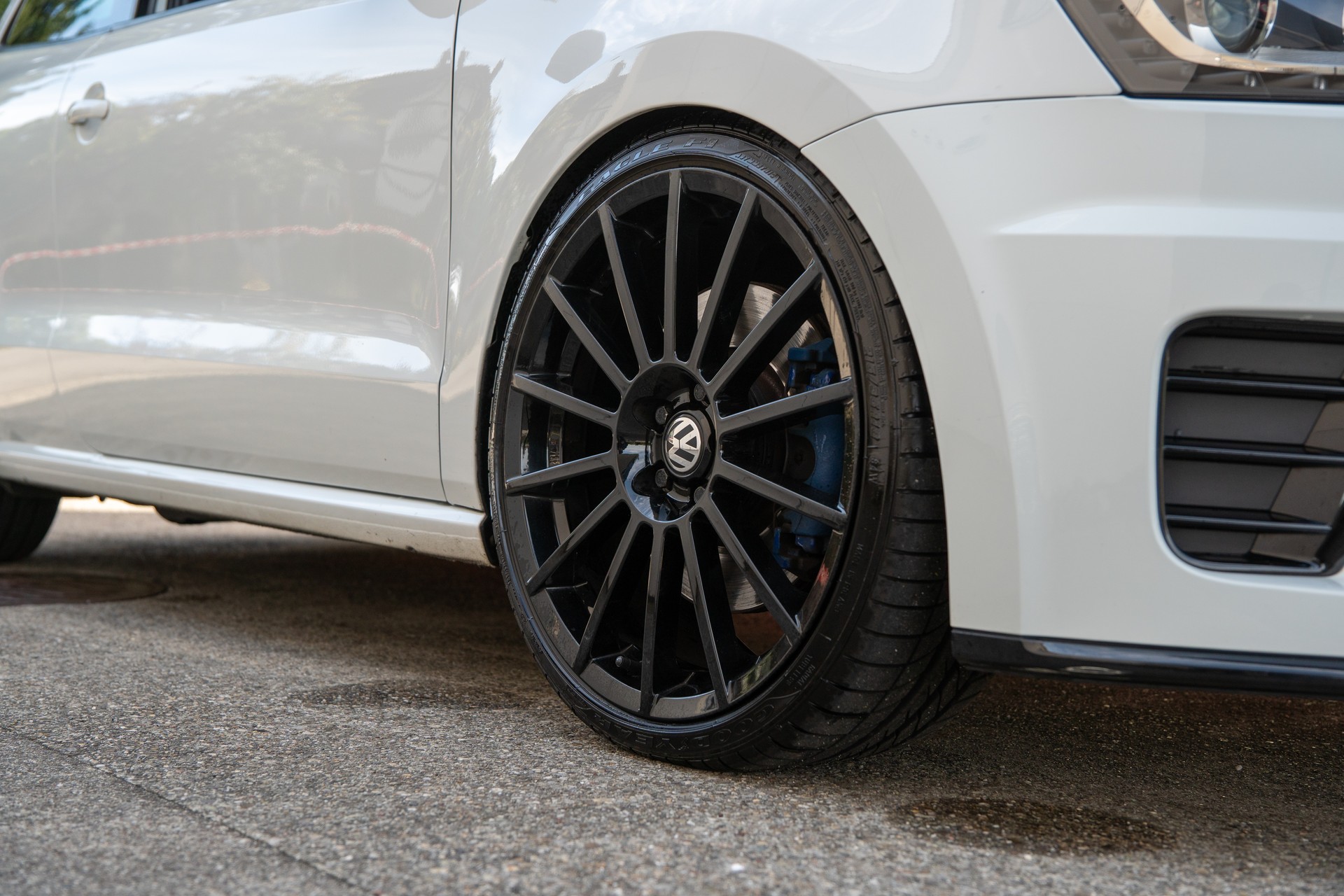 VW Polo 2.0 TSI R WRC-image-10