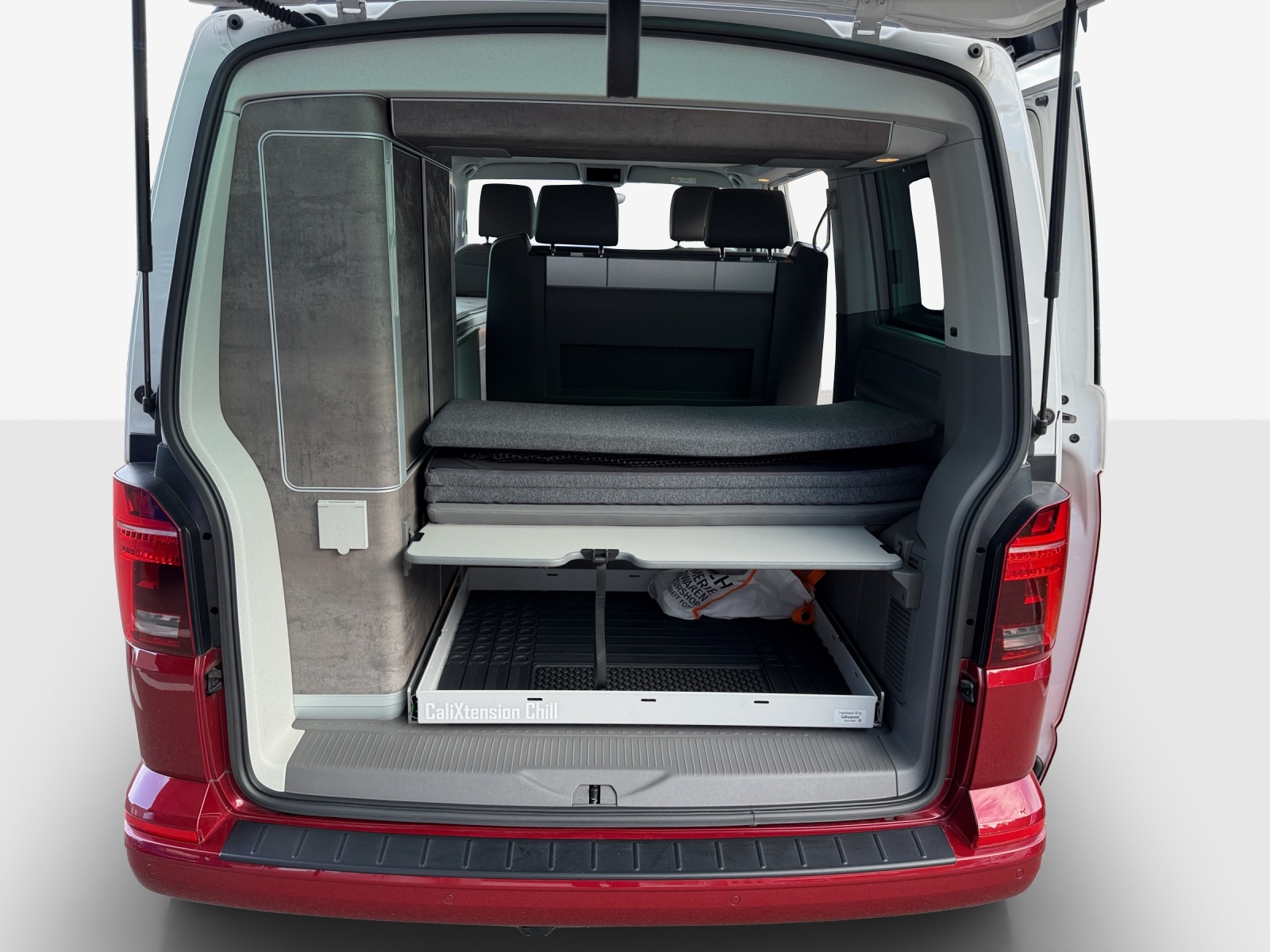 VW T6.1 California 2.0 TDI Ocean Liberty DSG-image-12