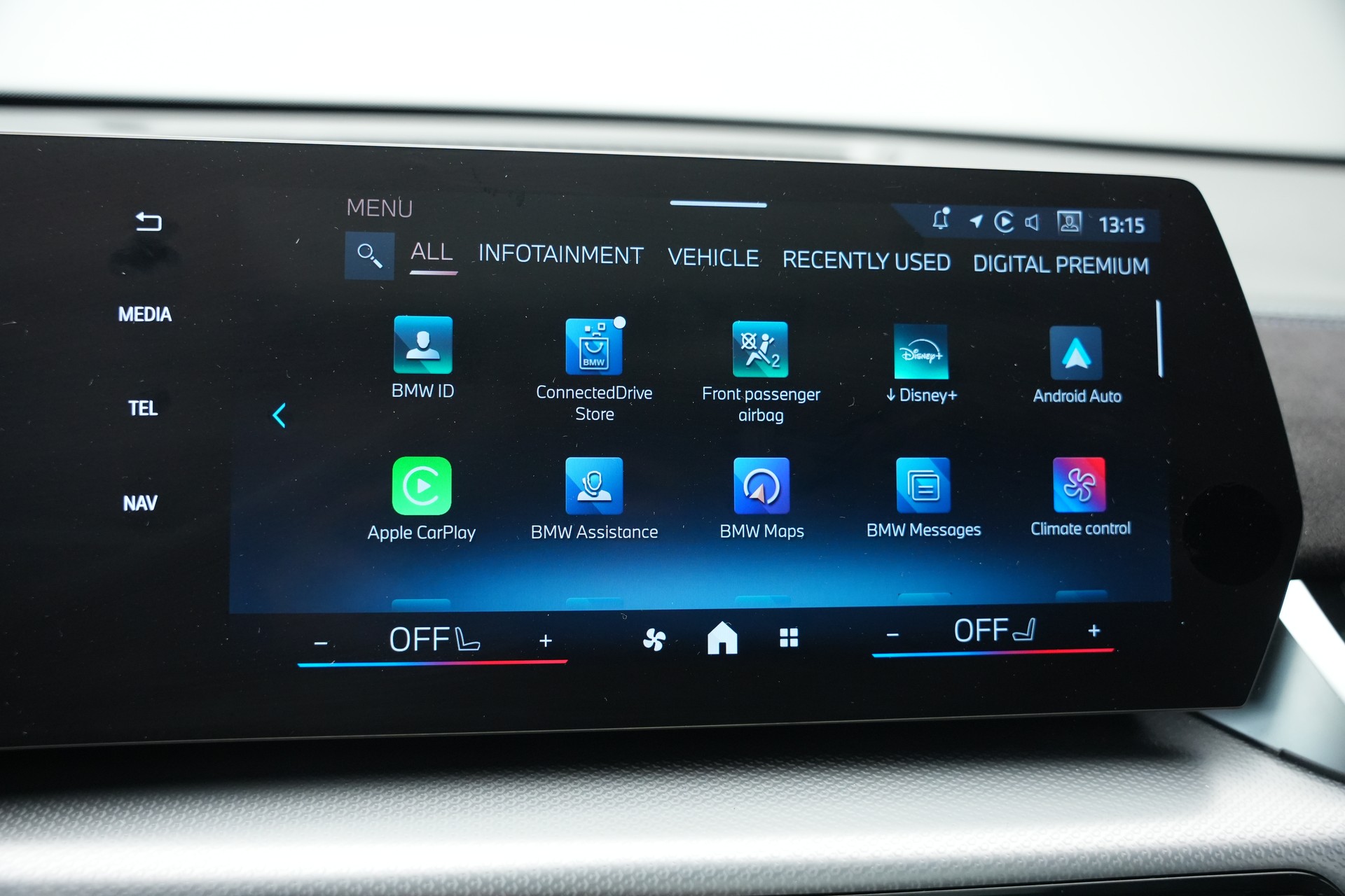 BMW X1 sDrive 18i M Sport *Panorama* *Harman/Kardon* *Werksgarantie*-image-34