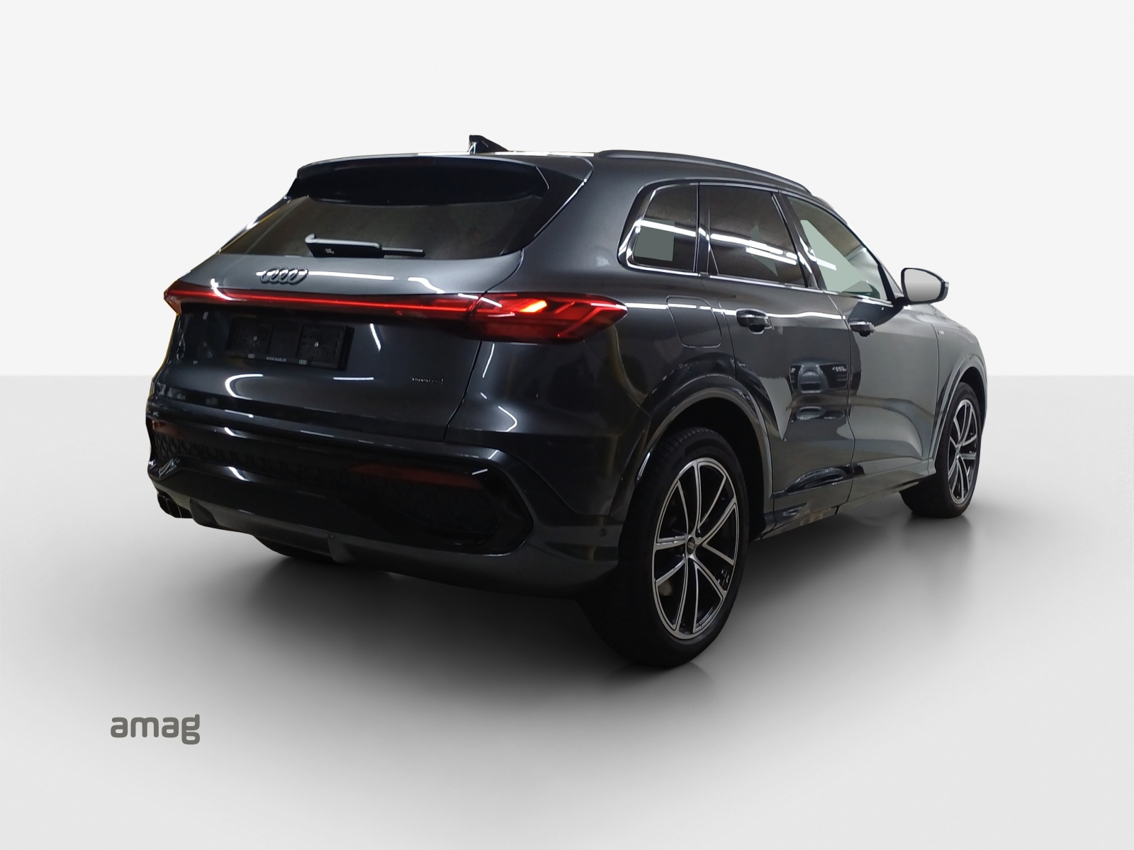 AUDI Q5 TDI quattro 150 kW S-tronic-image-4