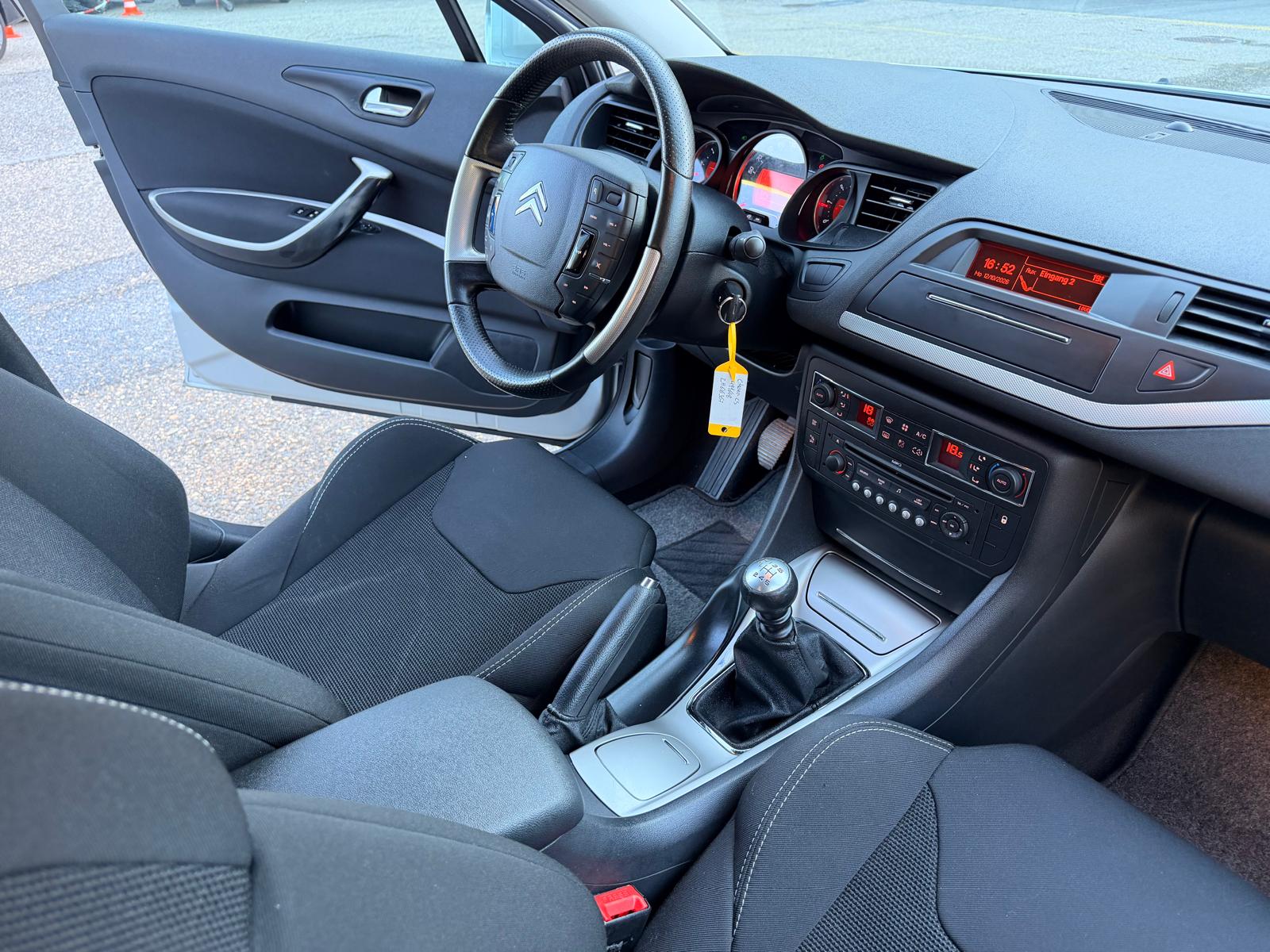 CITROEN C5 Berline 2.0 HDi Dynamique-image-13