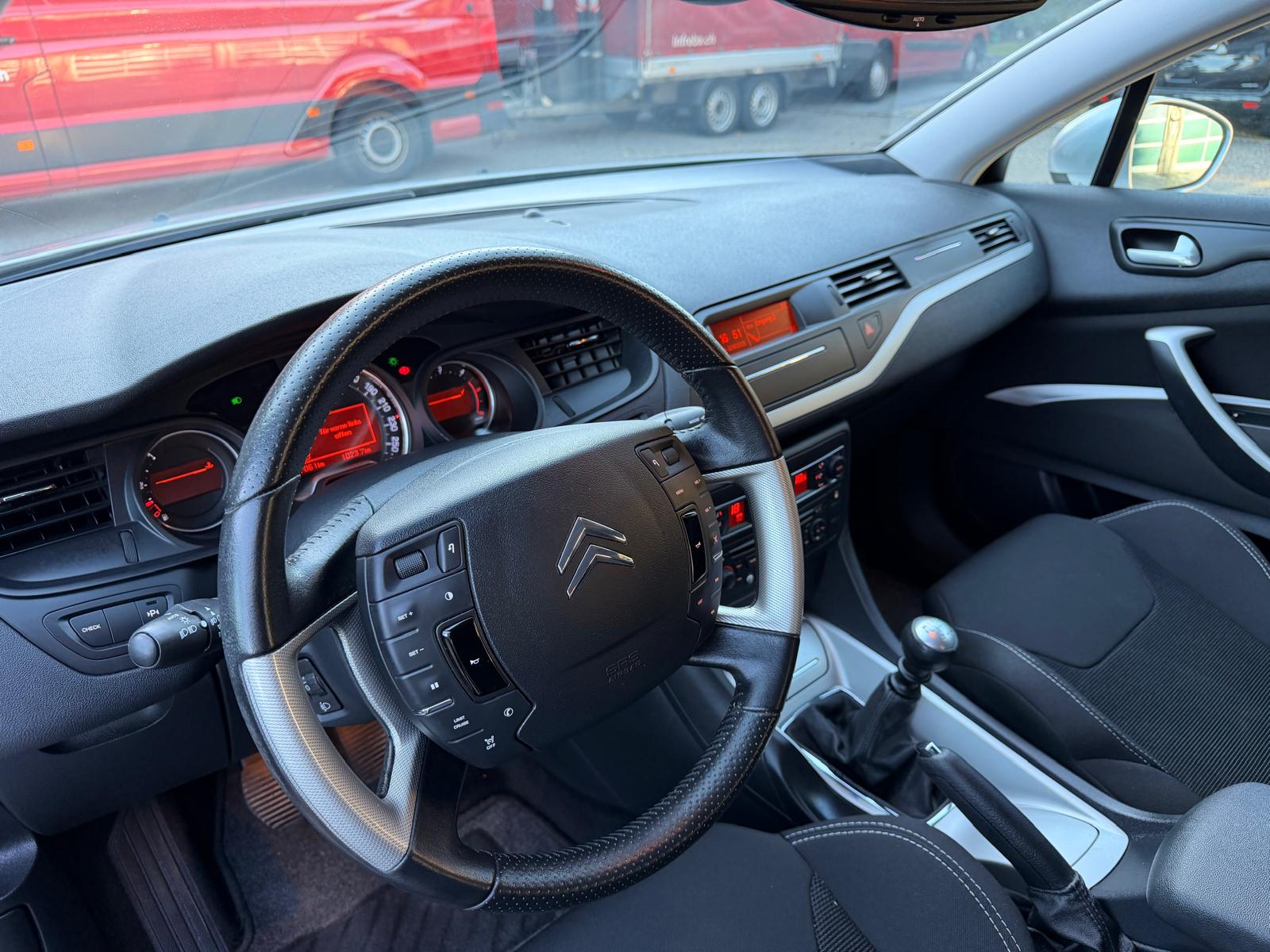 CITROEN C5 Berline 2.0 HDi Dynamique-image-8