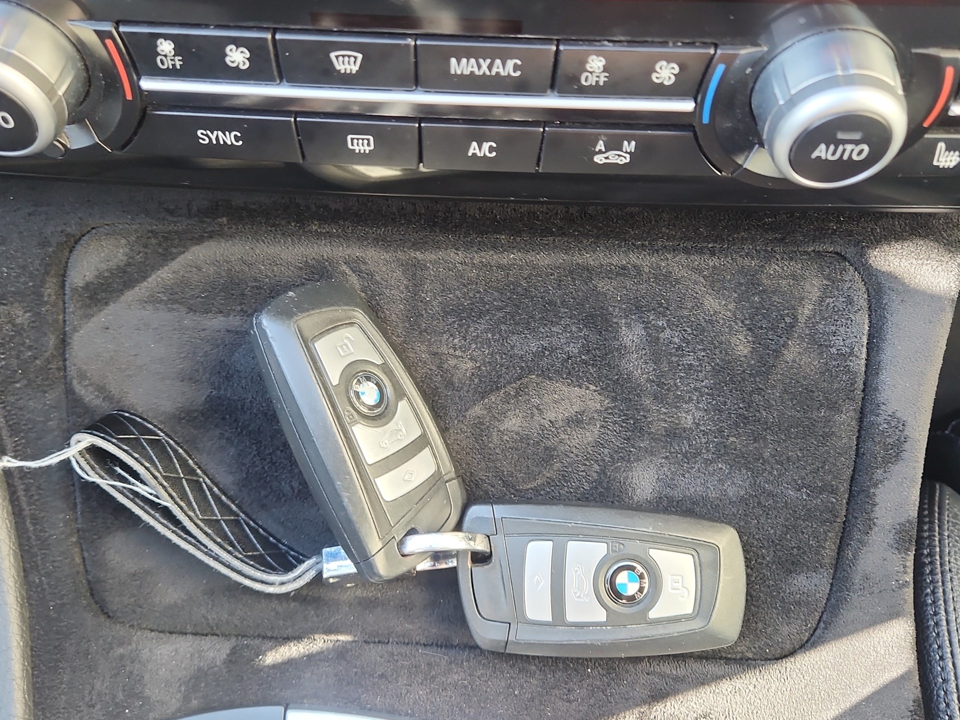 BMW 520d xDrive Luxury Line Steptronic-image-14