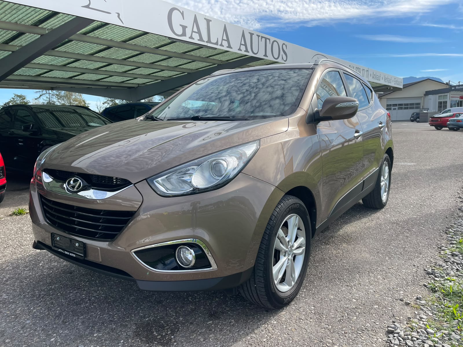 Car photo