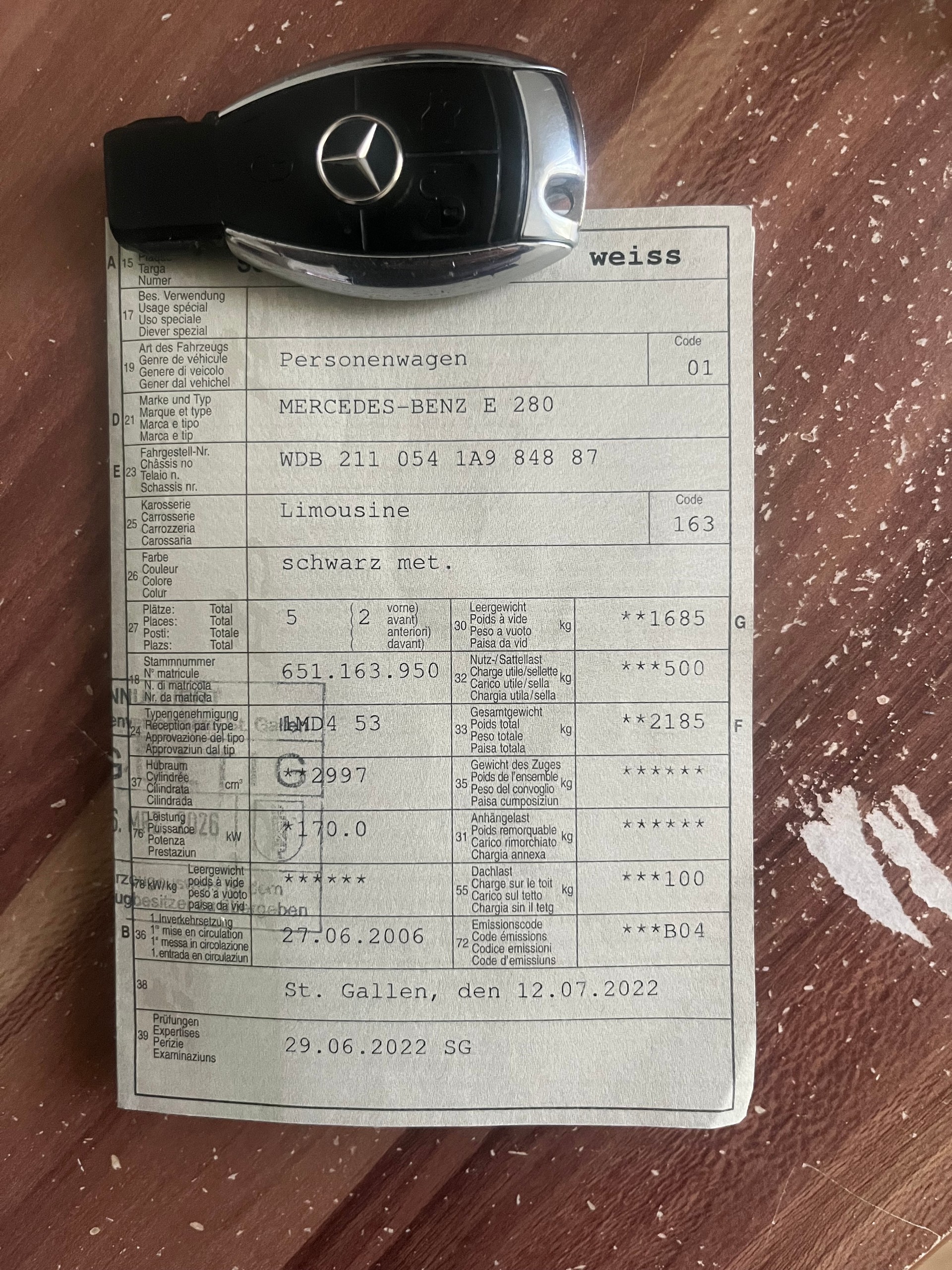 MERCEDES-BENZ E 280 Avantgarde-image-11