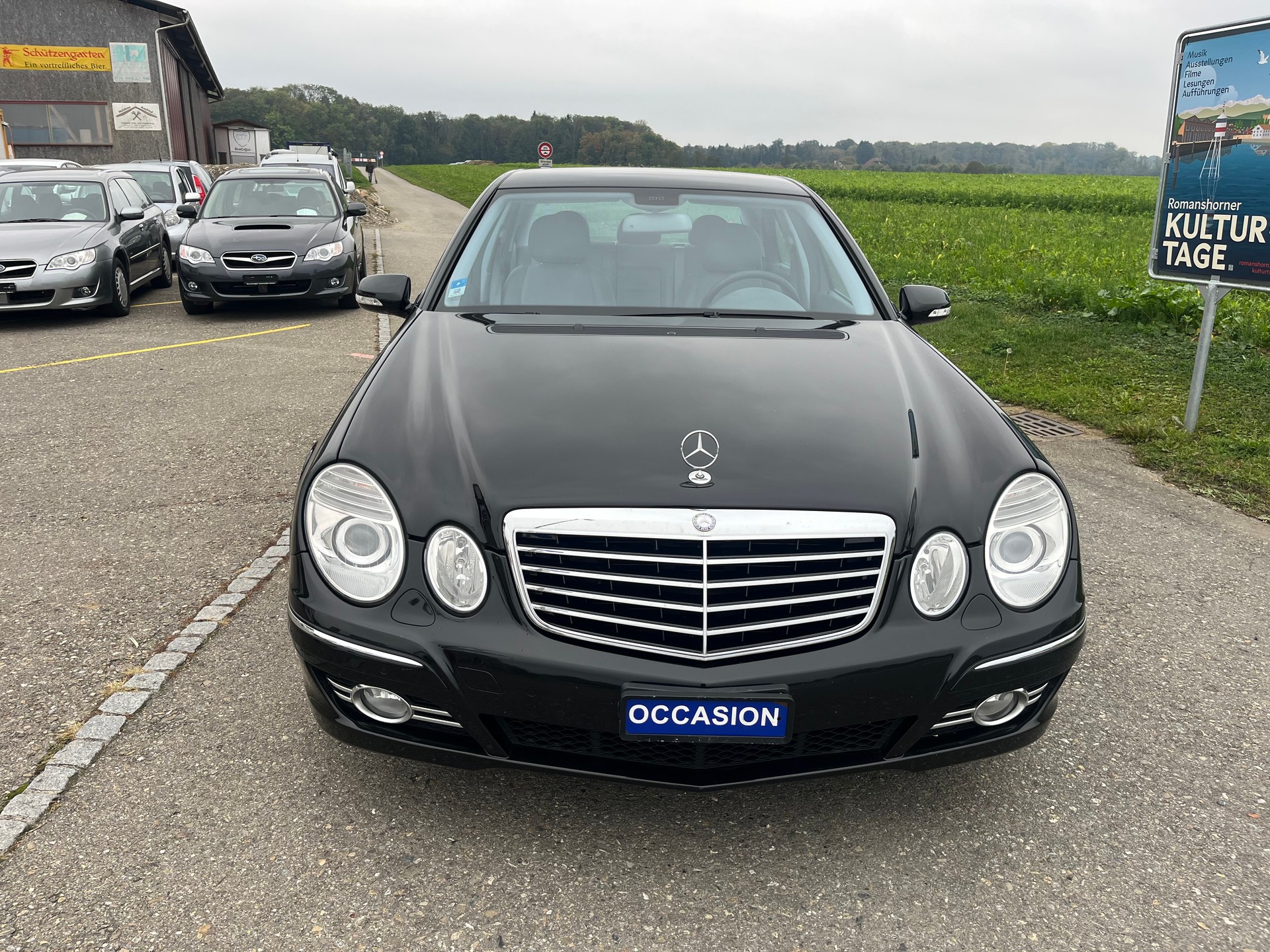 MERCEDES-BENZ E 280 Avantgarde-image-2