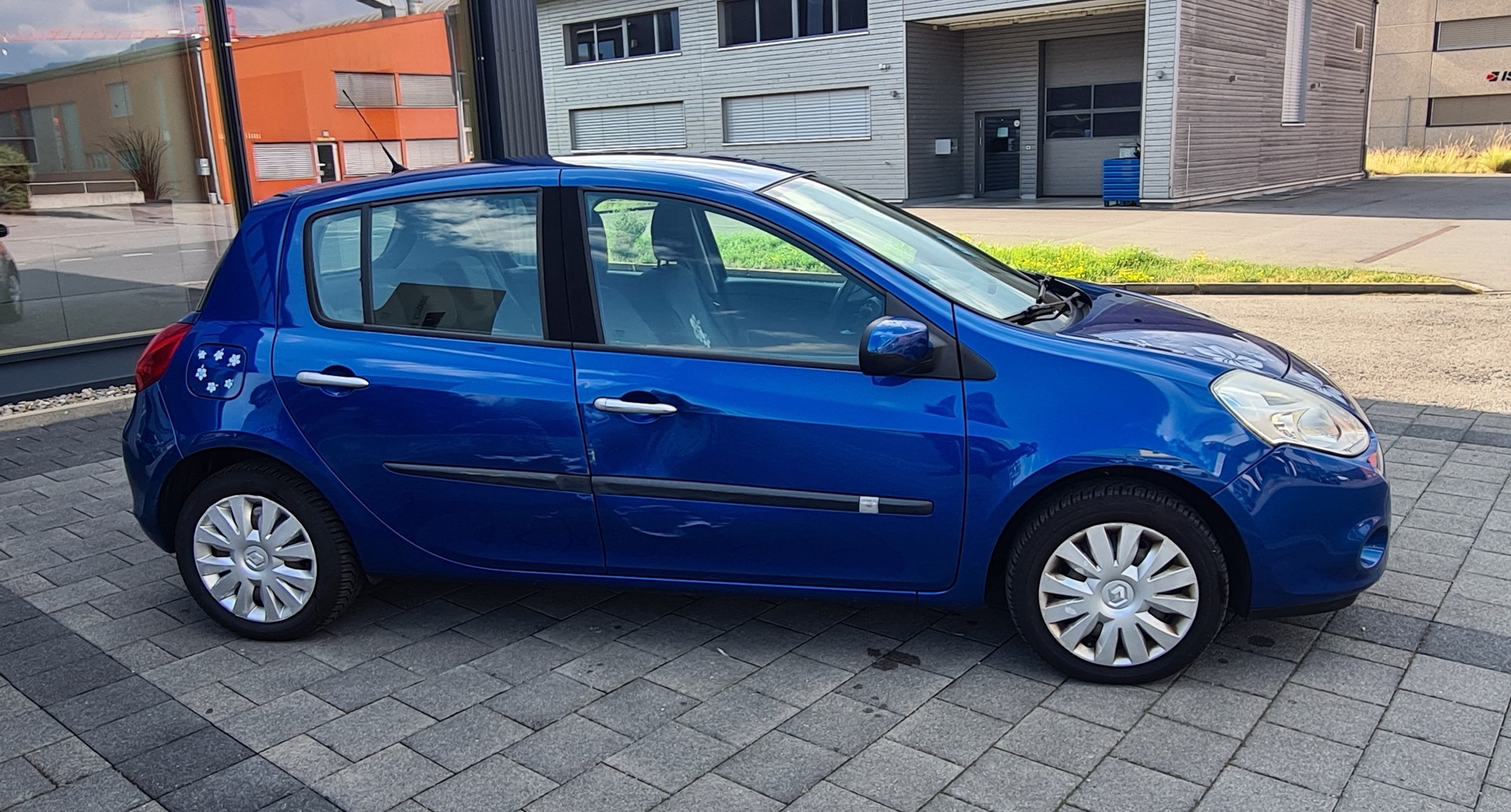 RENAULT Clio 1.2 16V Expression-image-2