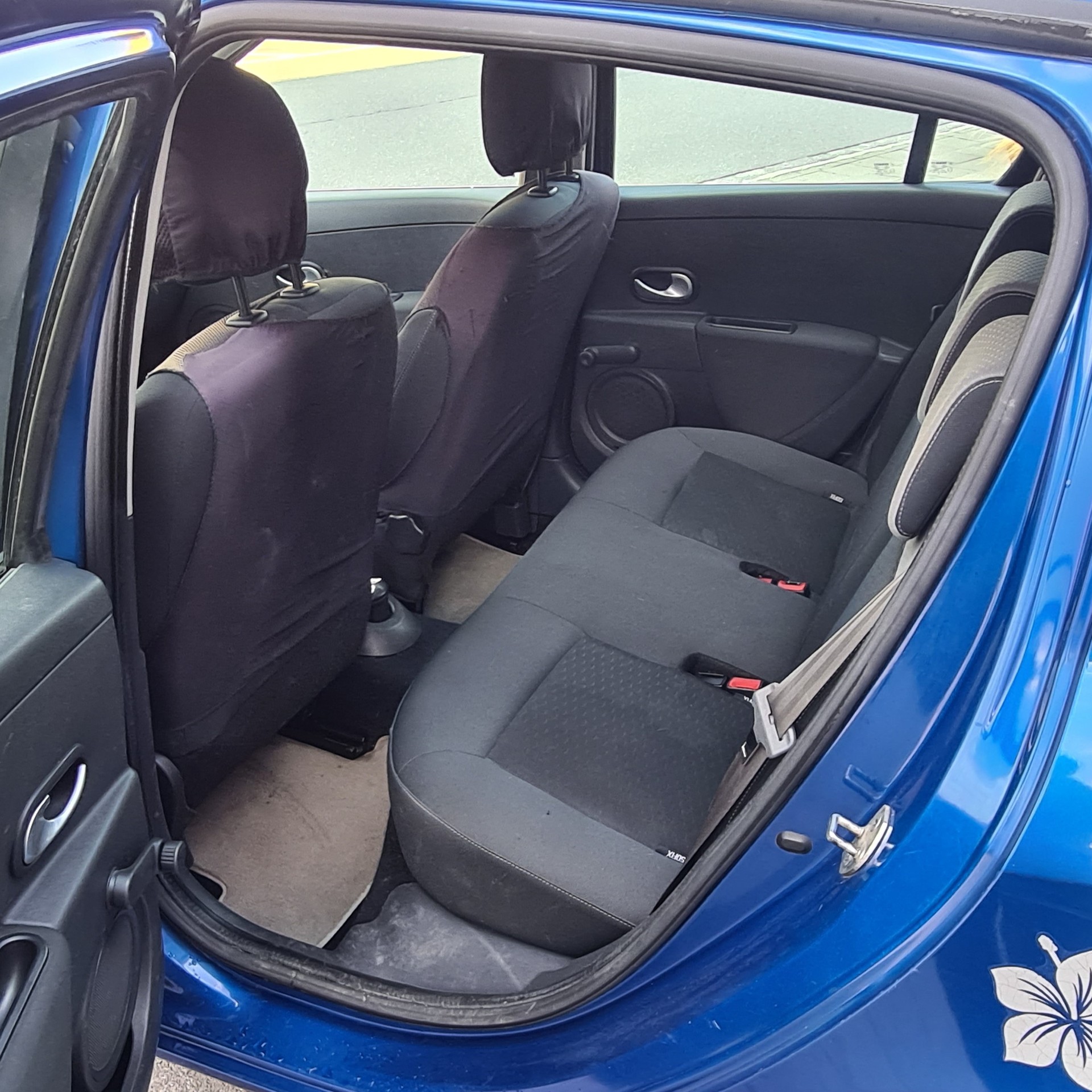 RENAULT Clio 1.2 16V Expression-image-11