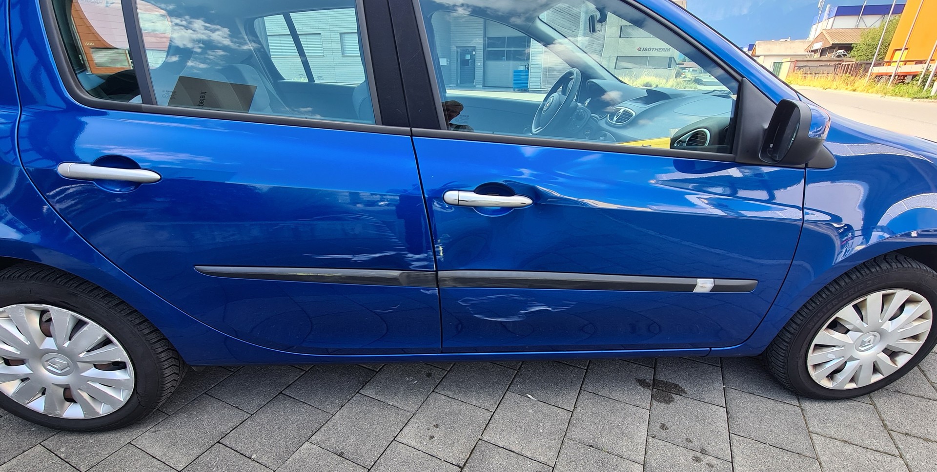 RENAULT Clio 1.2 16V Expression-image-14