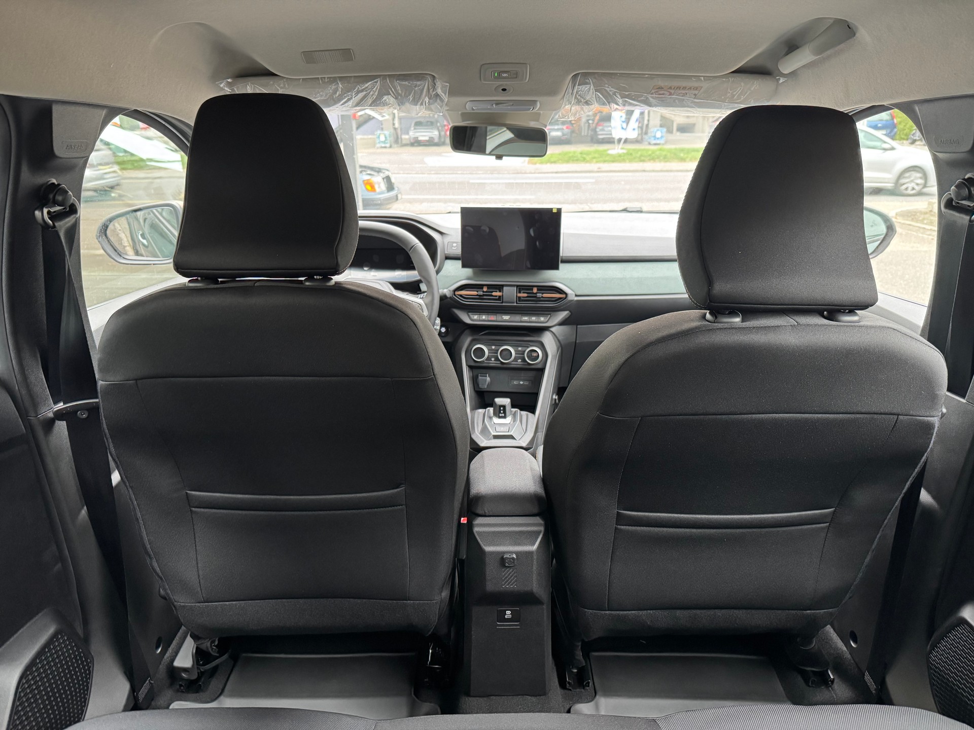 DACIA Sandero Stepway HEV 155 Extreme-image-10