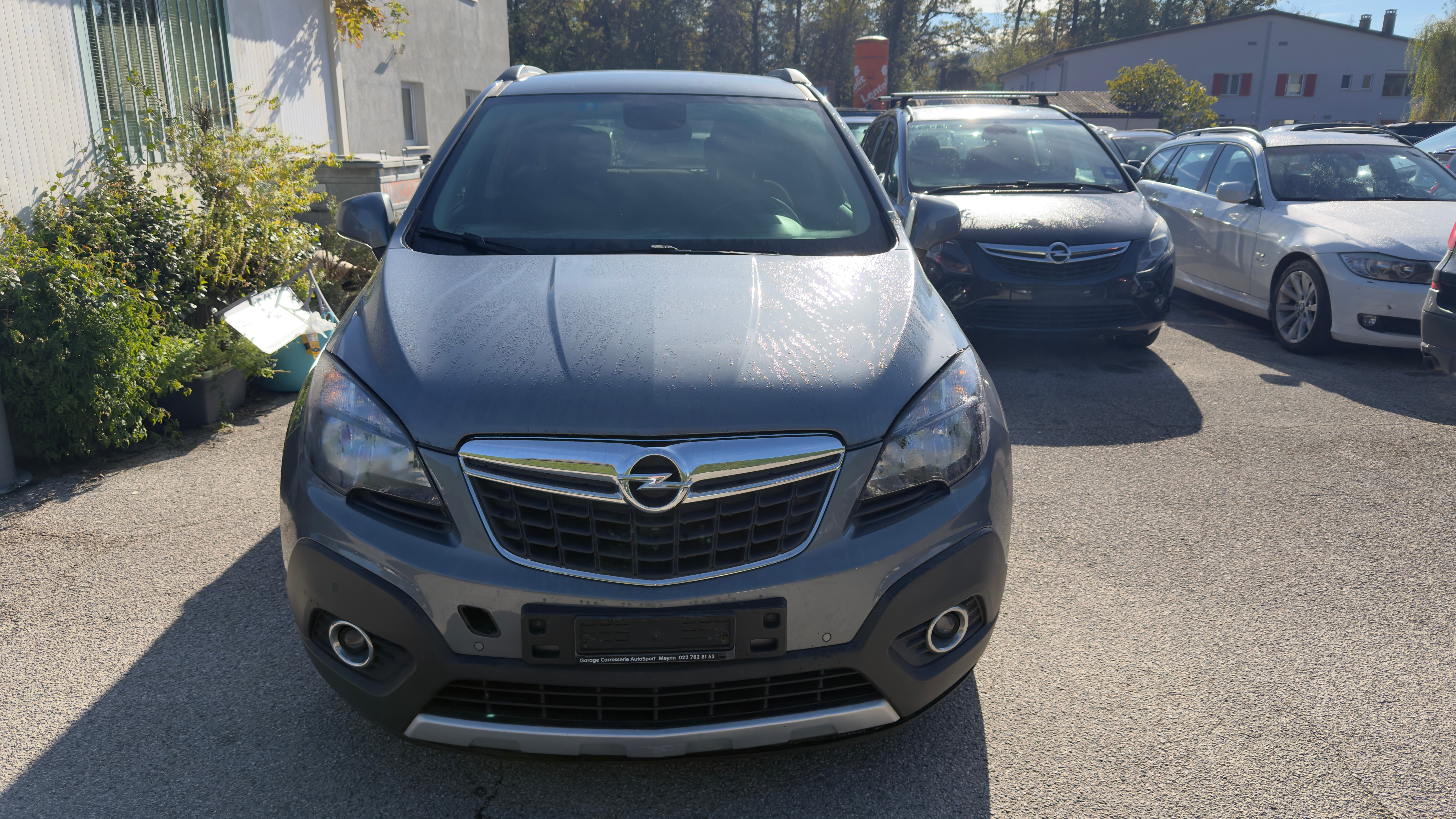 Car photo