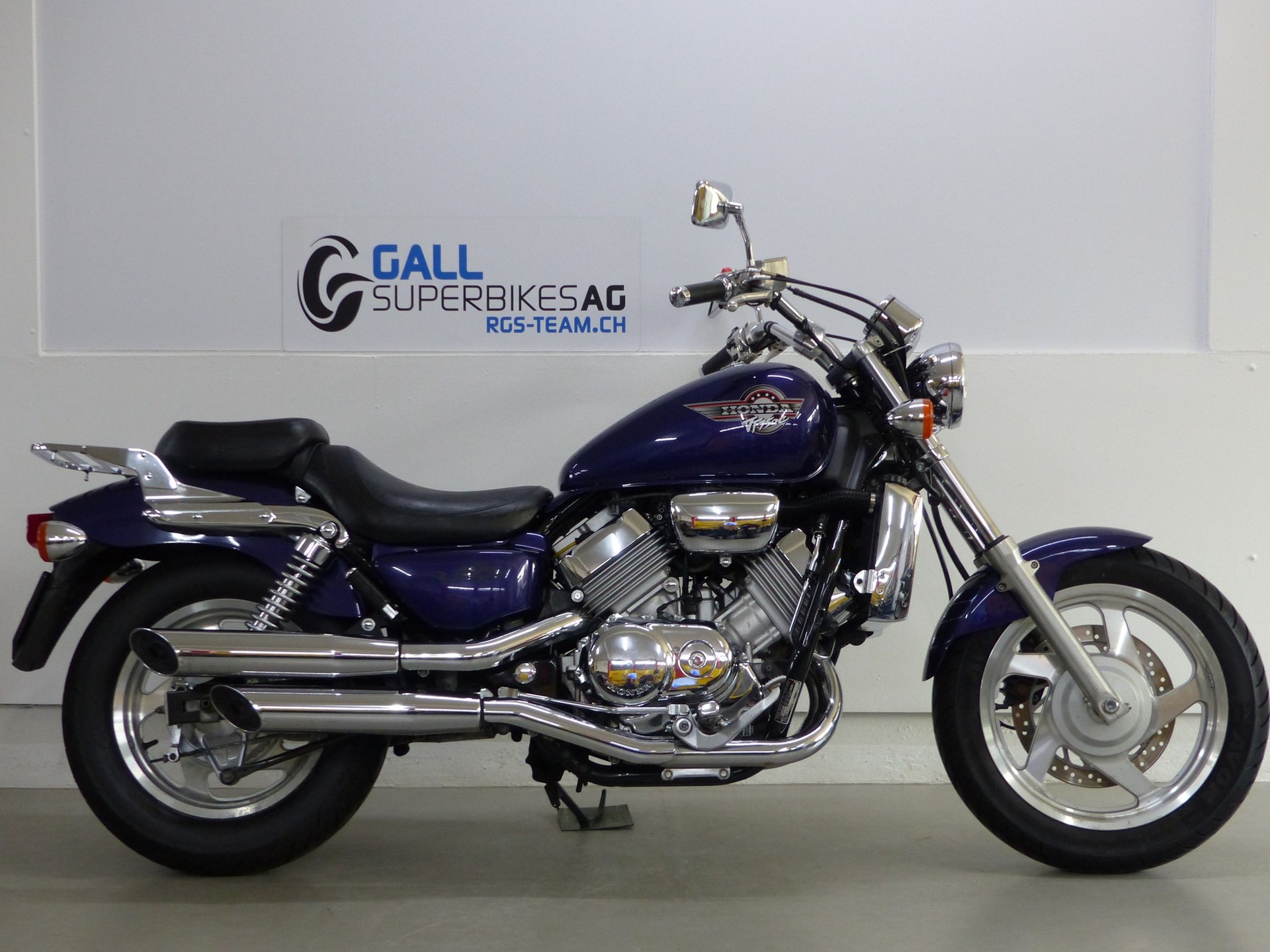 HONDA VF 750 C Magna