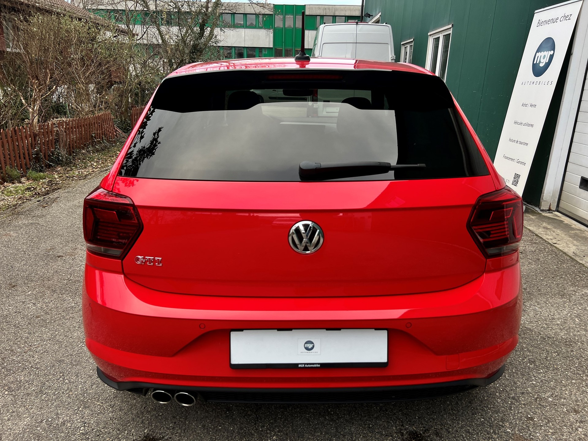 VW Polo 2.0 TSI GTI DSG-image-4