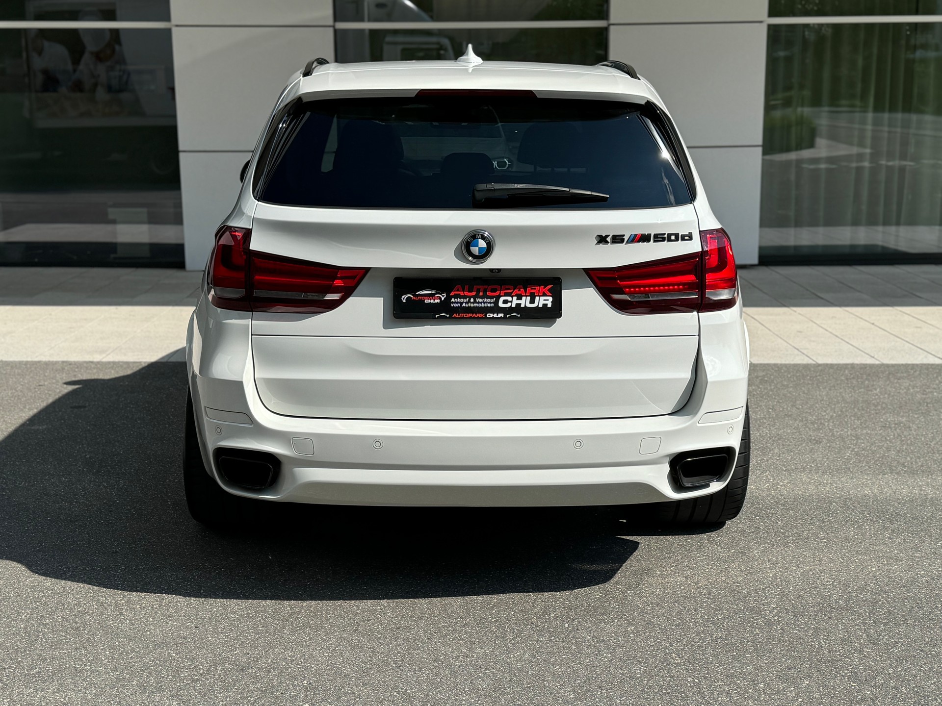 BMW X5 xDrive M50d Steptronic-image-6