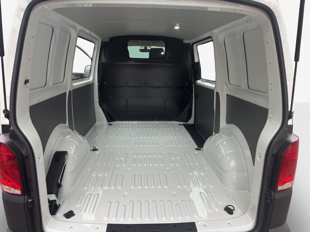 VW T6.1 2.0 TDI-image-12