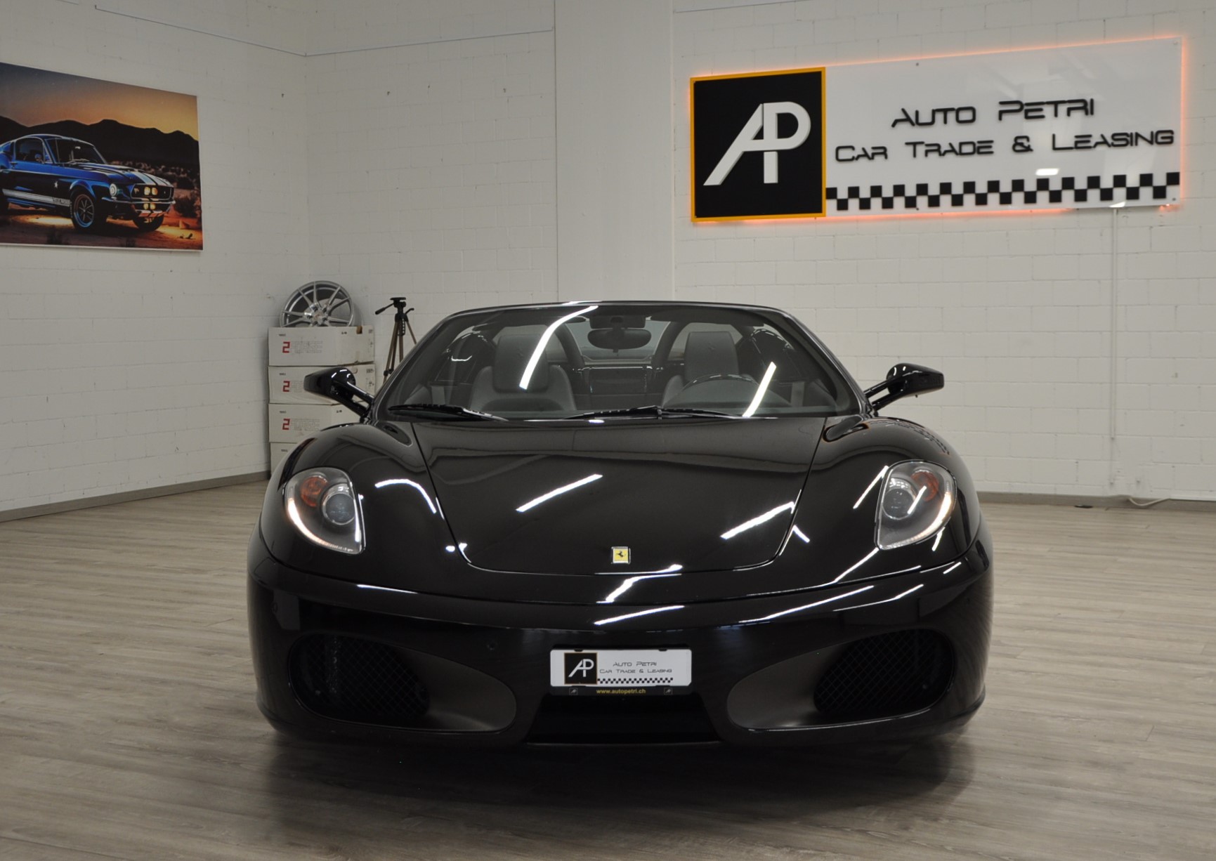 FERRARI F430 Spider-showroom-element-1