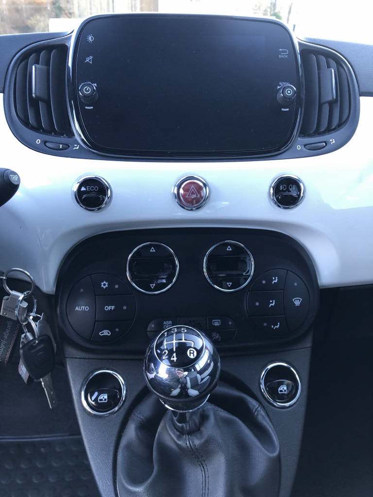 FIAT 500 0.9 TA Swiss Edition-image-7
