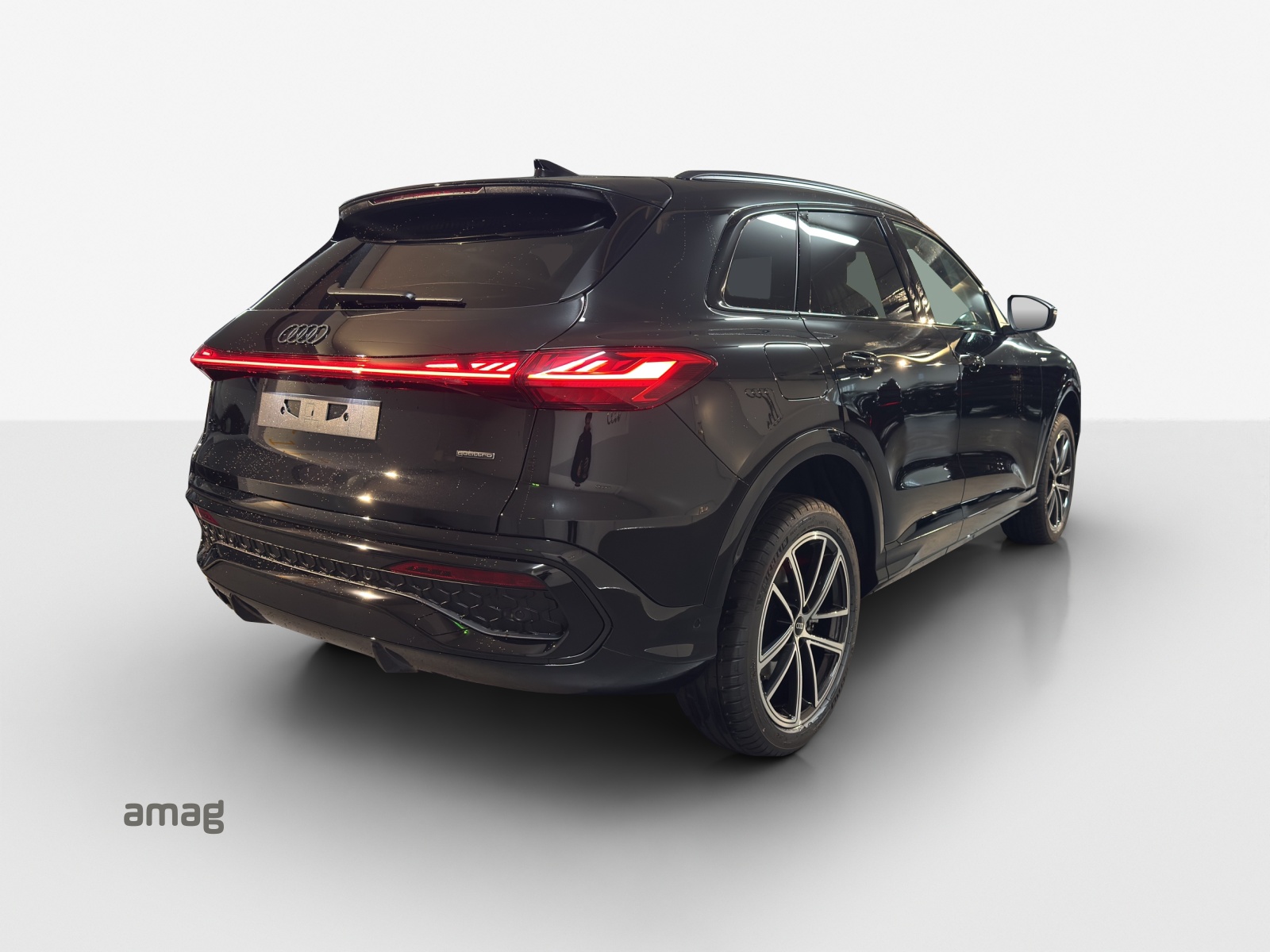 AUDI Q5 TDI quattro 150 kW S-tronic-image-4