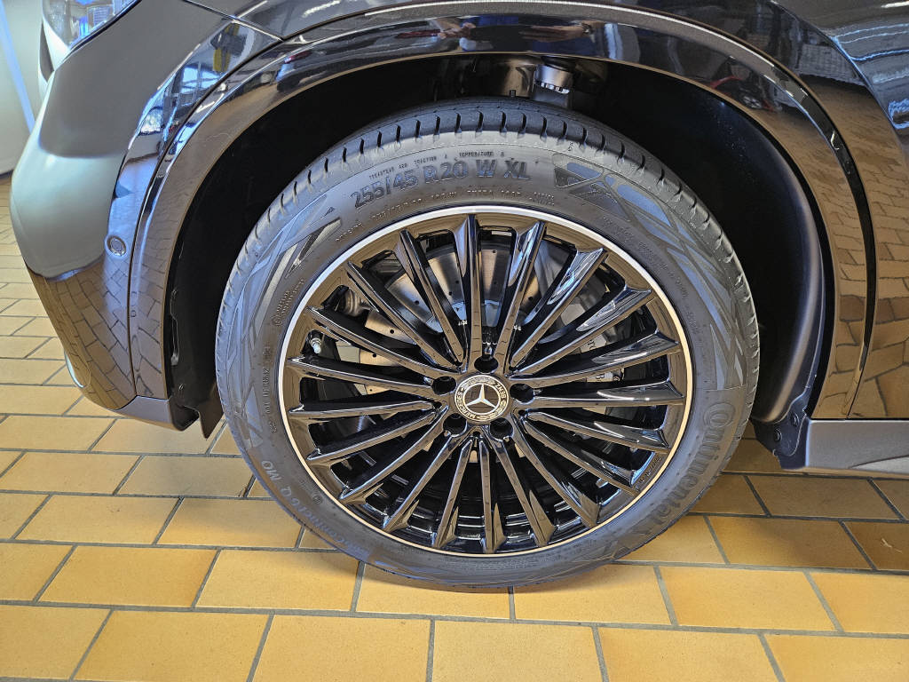MERCEDES-BENZ GLC 300 de 4Matic AMG Line EQ Star-image-15
