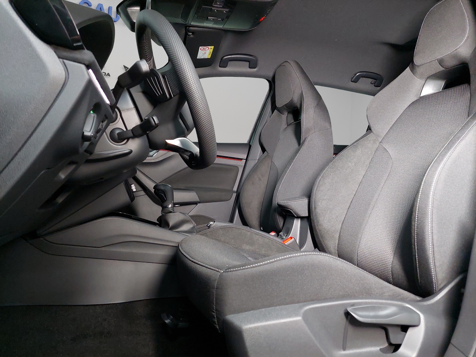 SKODA Scala 1.5 TSI Dynamic DSG-image-5