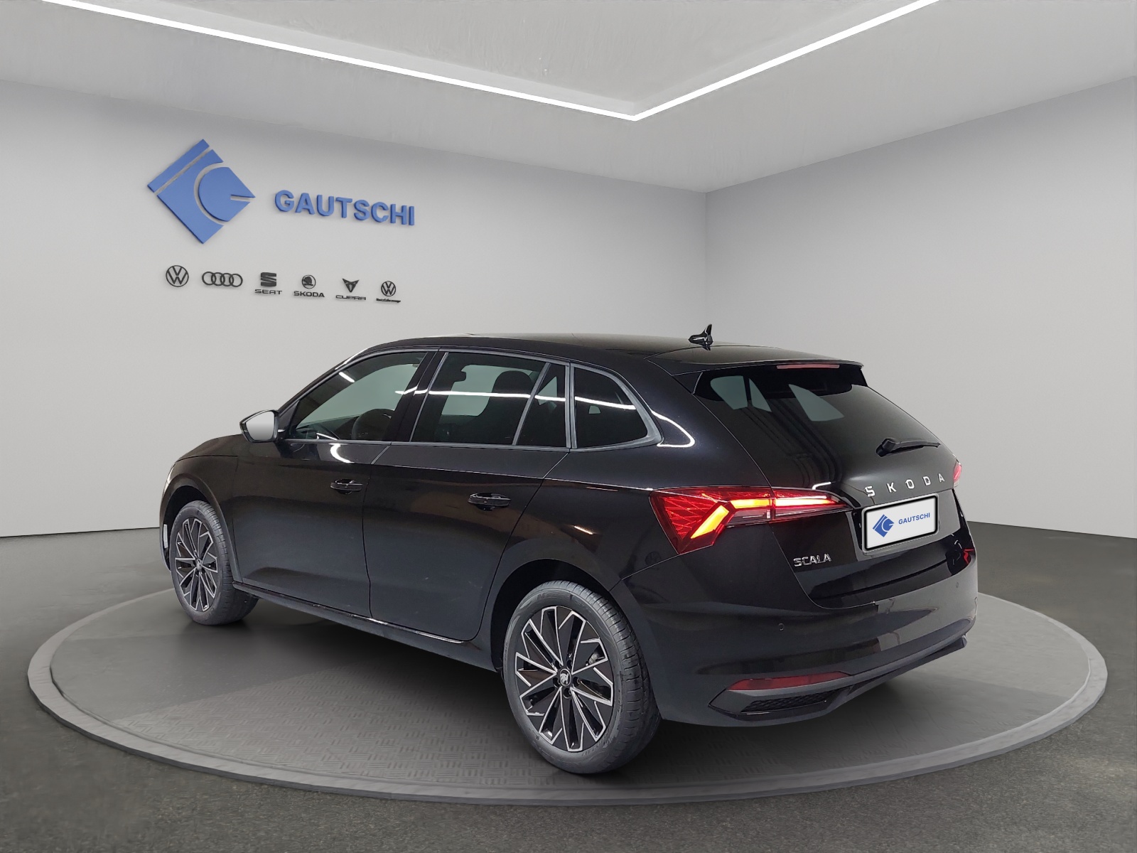 SKODA Scala 1.5 TSI Dynamic DSG-image-2
